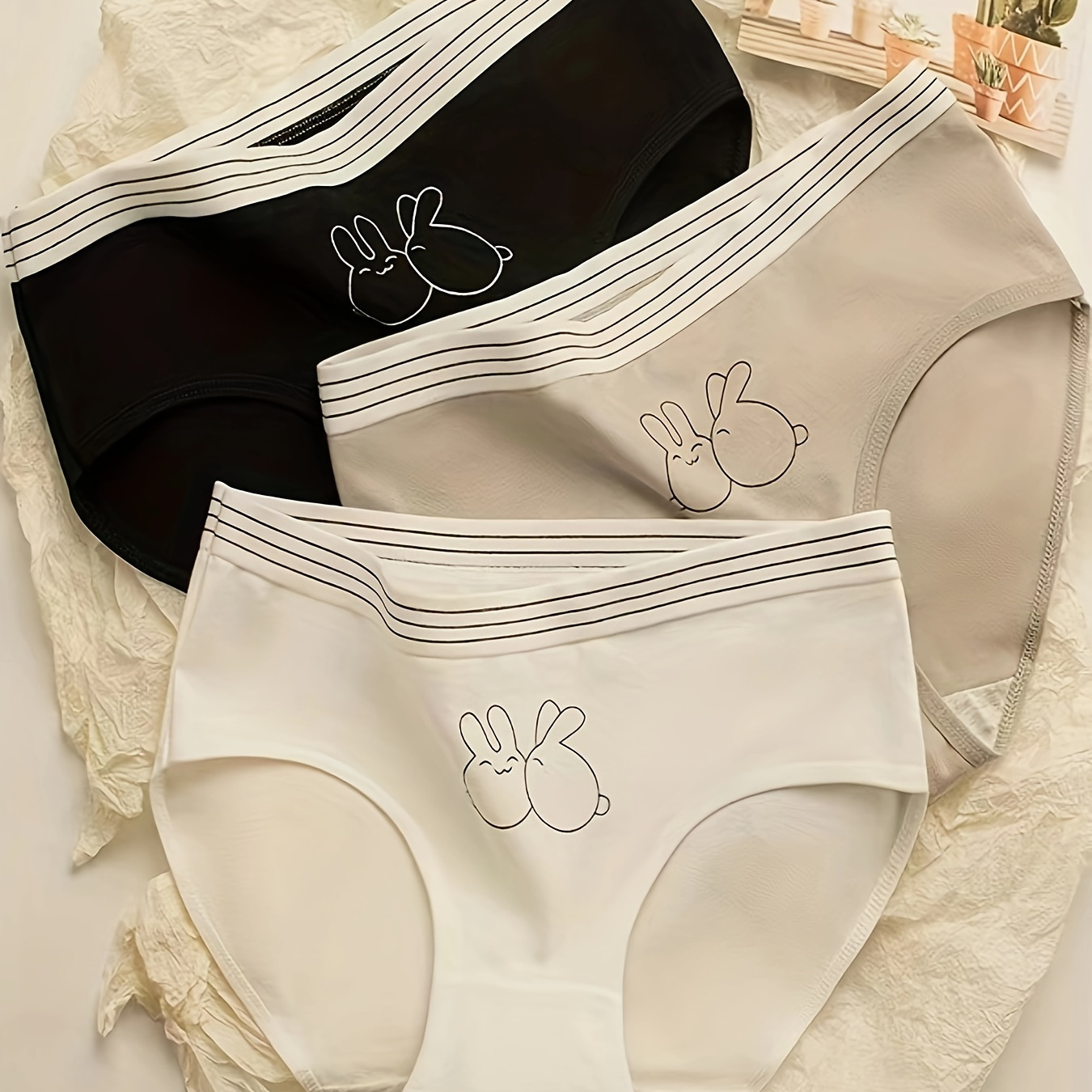 

3pcs Stripes Contrast Trim Cartoon Print Briefs, Cute Comfy Breathable Stretchy Intimates Panties, Women's Lingerie & Underwear