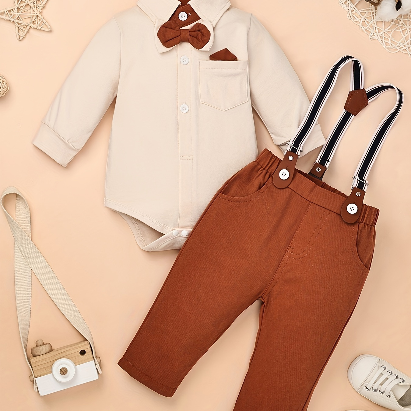 

Baby Boys Stylish Outfits, Little Gentleman 3pcs Long Sleeve Shirt Romper + Strap Pocket Pants + Bowtie Casual Party Set 0-18 Months