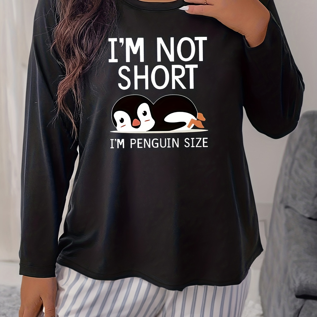 

Plus Size Casual Lounge Top, Women's Plus Cute Penguin & Letter Print Long Sleeve Round Neck Pajama Top