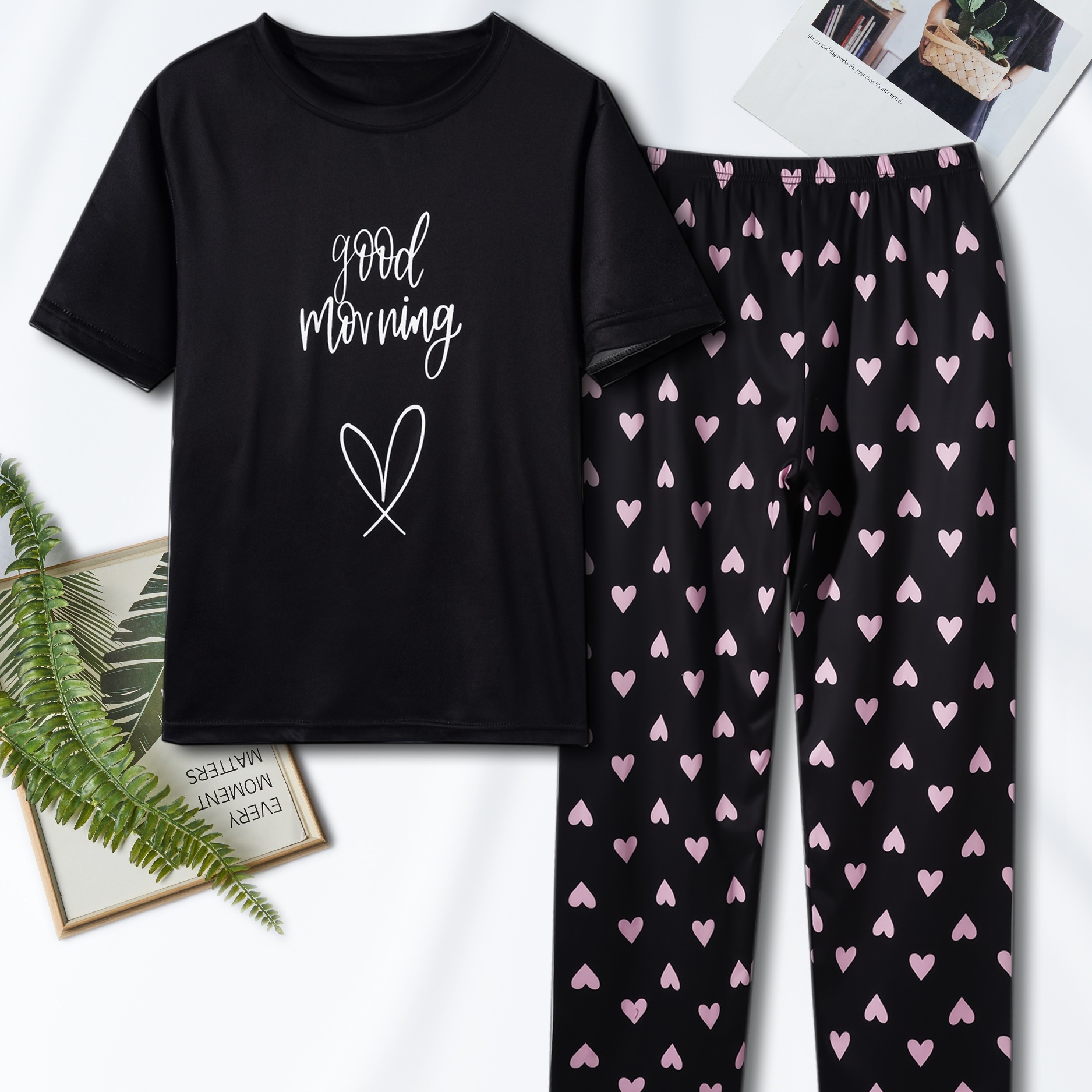 

Heart & Slogan Print Pajama Set, Casual Short Sleeve Round Neck Top & Elastic Pants, Women's Sleepwear