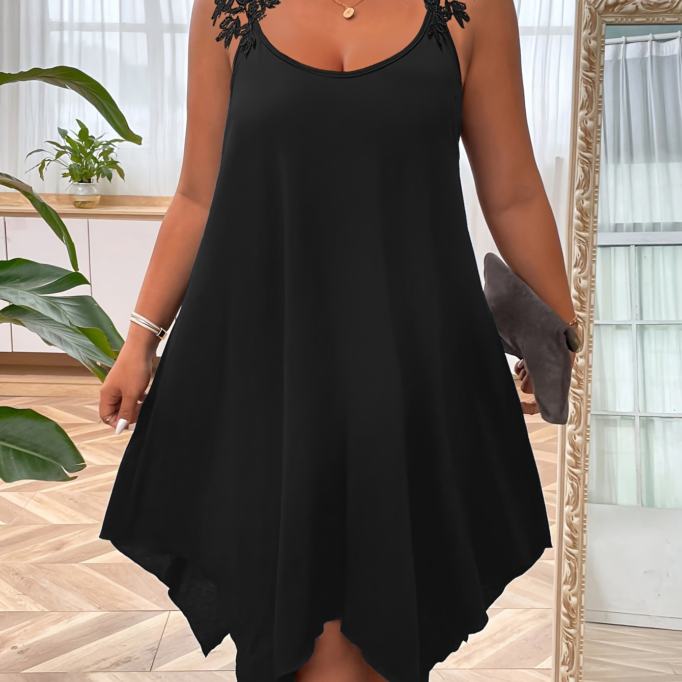 

Elegant Sleeveless Black Dress With Lace Detail And Asymmetrical Hem - Polyester, Round Neck, Machine Washable - Spring/summer Events