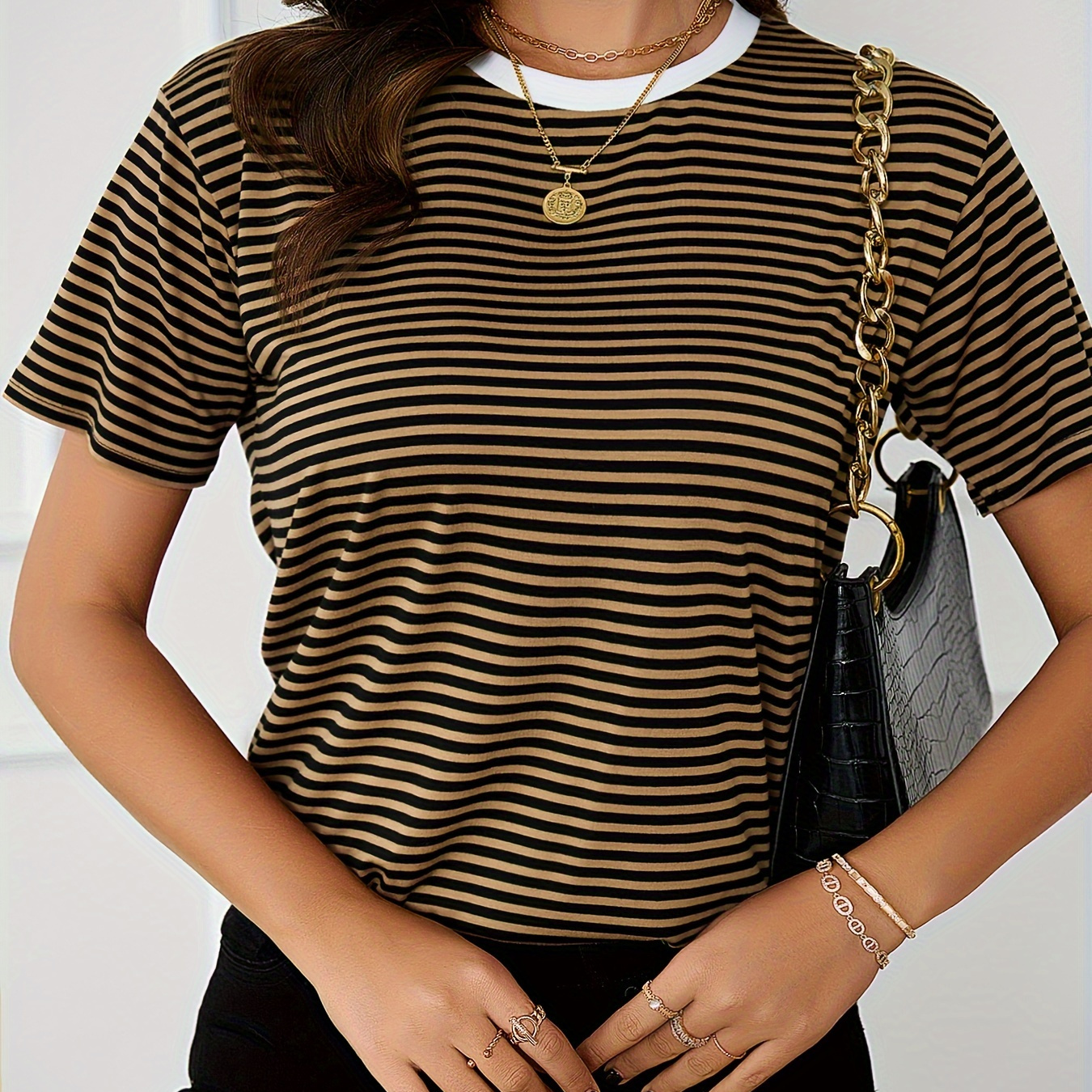 

Stripe Print Crew Neck T-shirt, Casual Short Sleeve T-shirt For Spring & Summer, Women's Clothing