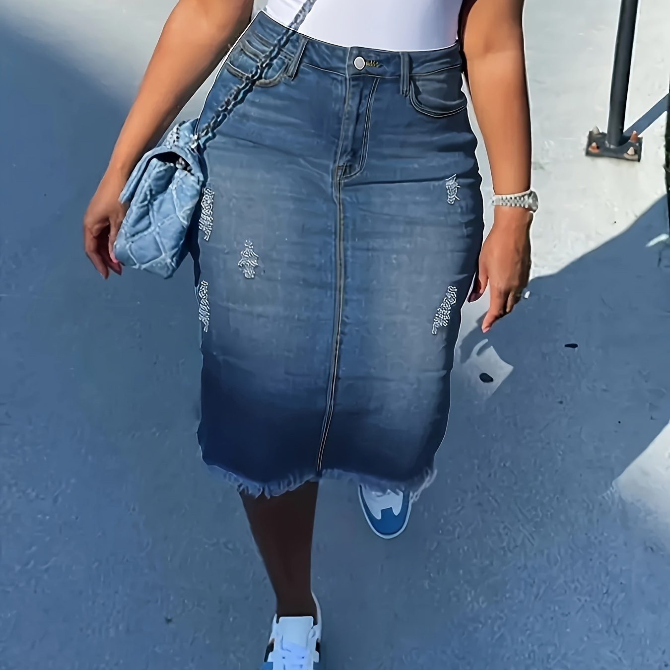 

Women's Elegant Denim Distressed Midi Skirt, Frayed Hem, Casual Streetwear, Fashion Pencil Skirt With Pockets