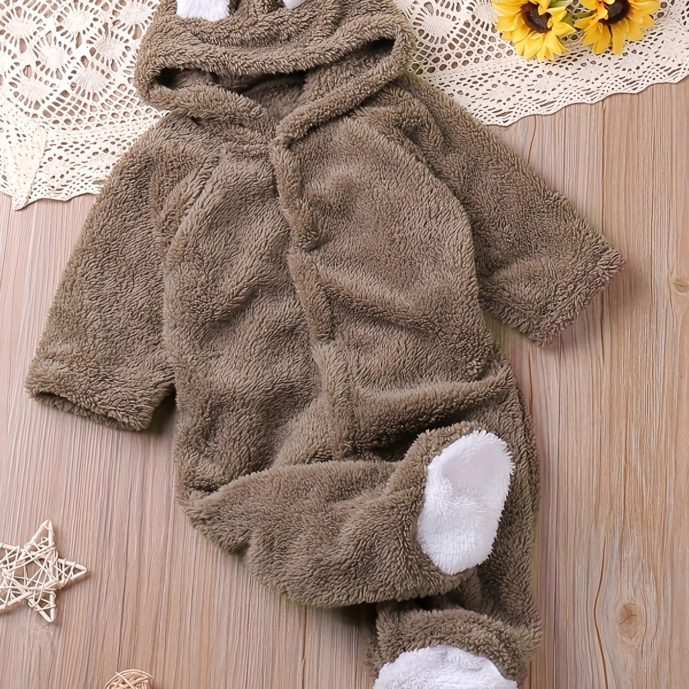 

Baby's Warm Furry Hooded Long-sleeved Romper For Winter/fall