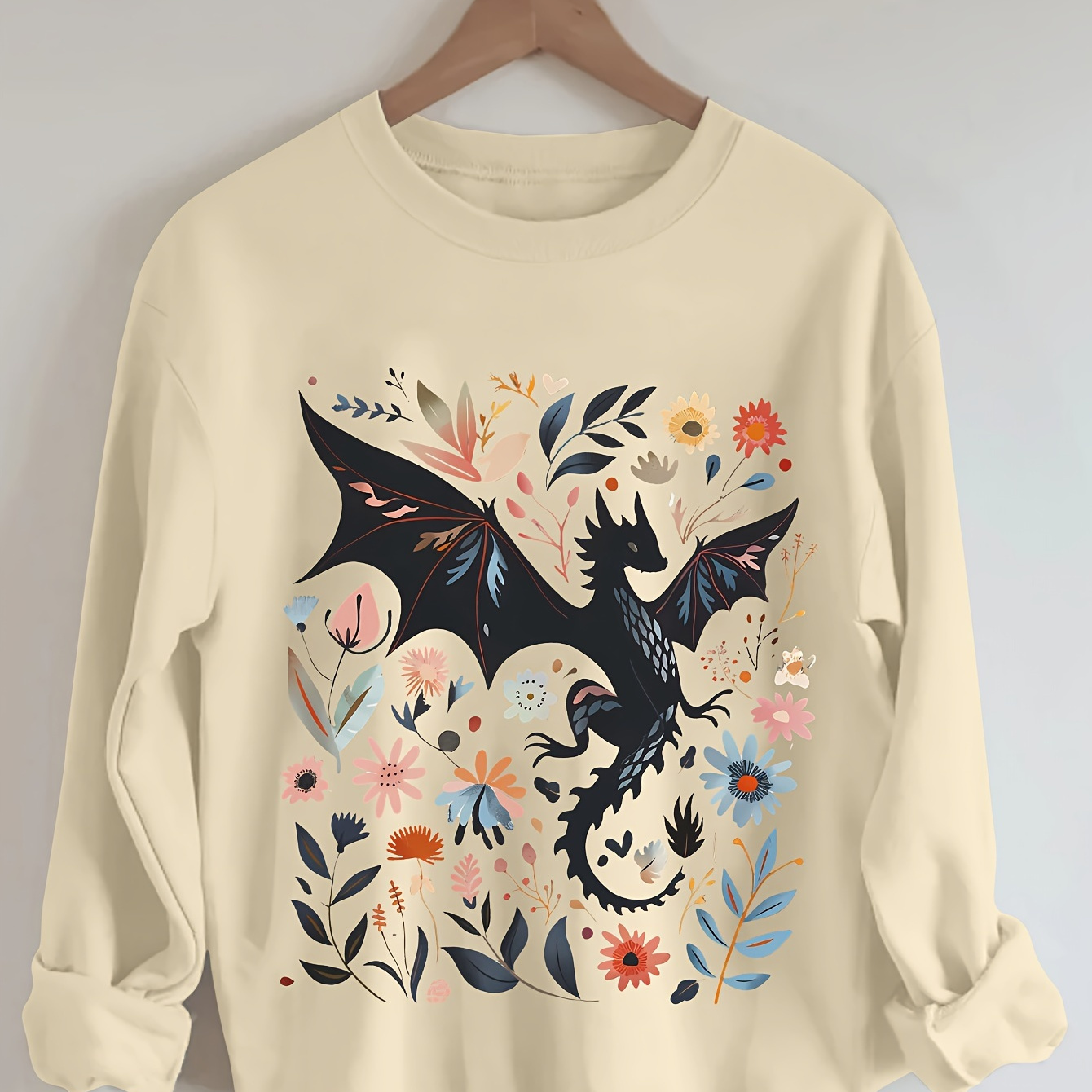 

Dragon And Floral Print Crew Neck Sweatshirt - 100% Polyester Pullover, Casual Long Sleeve Top For Fall/winter, Knit Fabric Design - Women's Fashion Sweatshirt