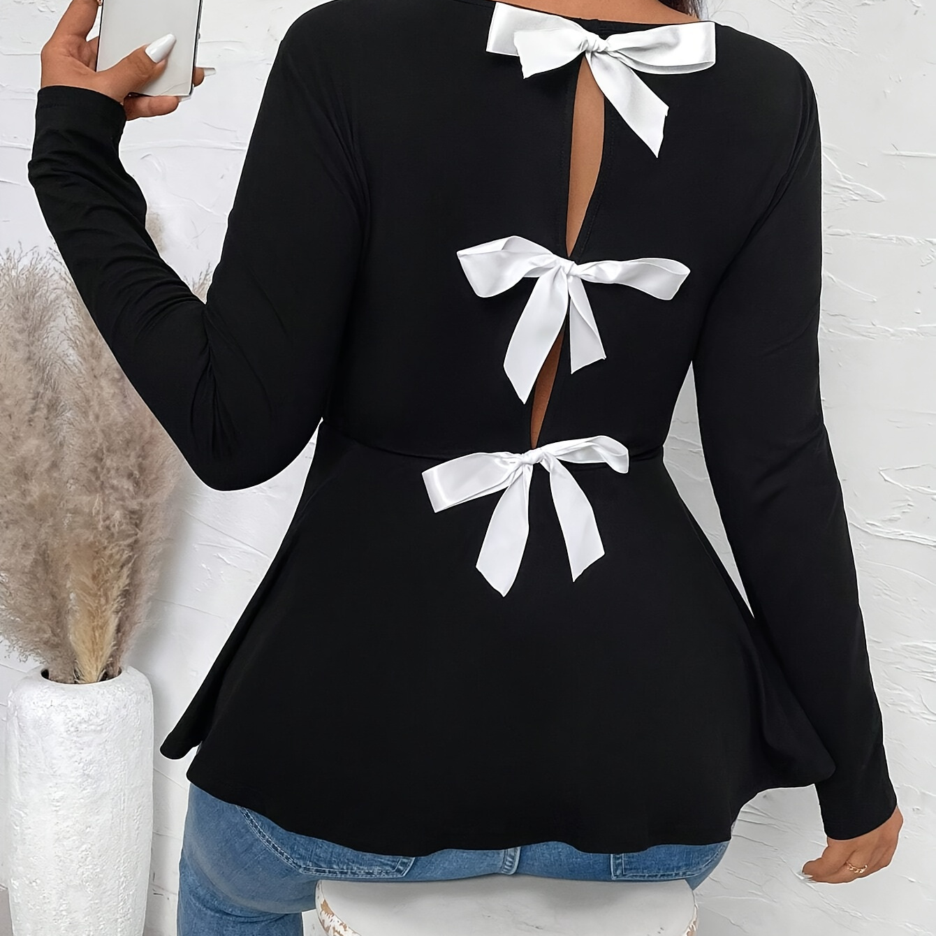 

Plus Size Lace Up Bow Back T-shirt, Elegant Cinched Waist Long Sleeve Crew Neck Top For Spring & Fall, Women's Plus Size Clothing