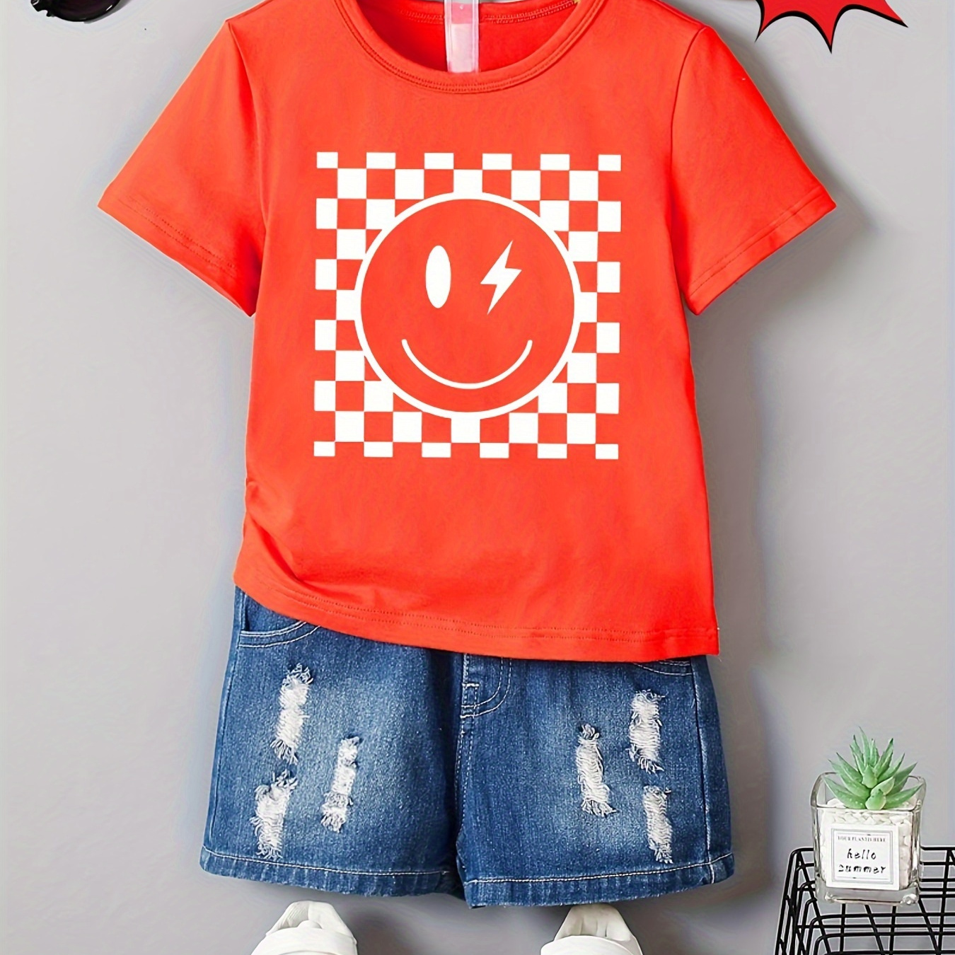 

Boy's Summer Casual Short Sleeve T-shirt - Smiling Face Checked Print Cool Comfy Versatile Tee Gift