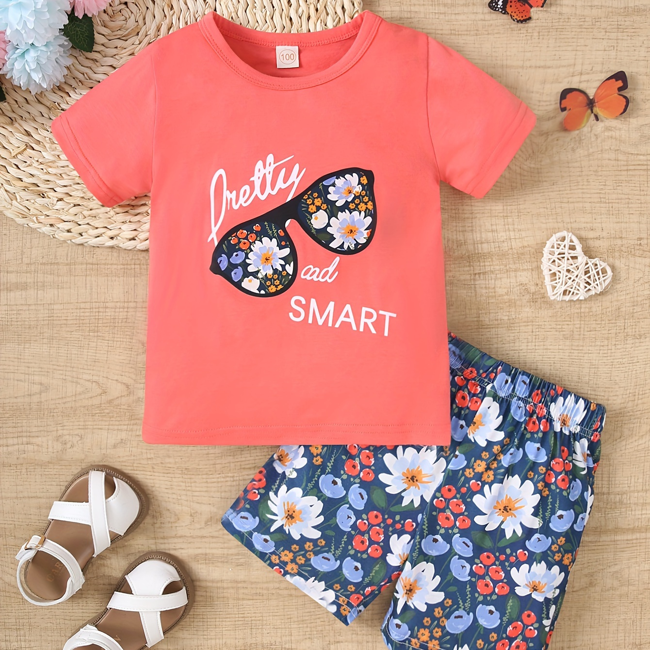 

Baby's Cartoon Sunglasses Print 2pcs Outfit, "pretty And Smart" Print T-shirt & Flower Full Print Shorts Set, Toddler & Infant Girl's Clothes For Summer