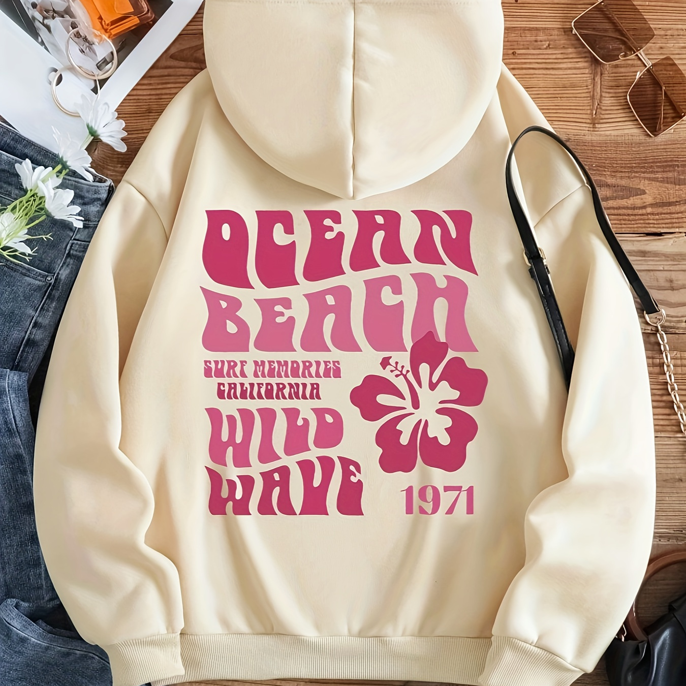 

Pull à capuche avec imprimé floral et lettres, sweat-shirt à capuche décontracté avec poche à cordon de serrage pour l'hiver et , vêtements pour femmes