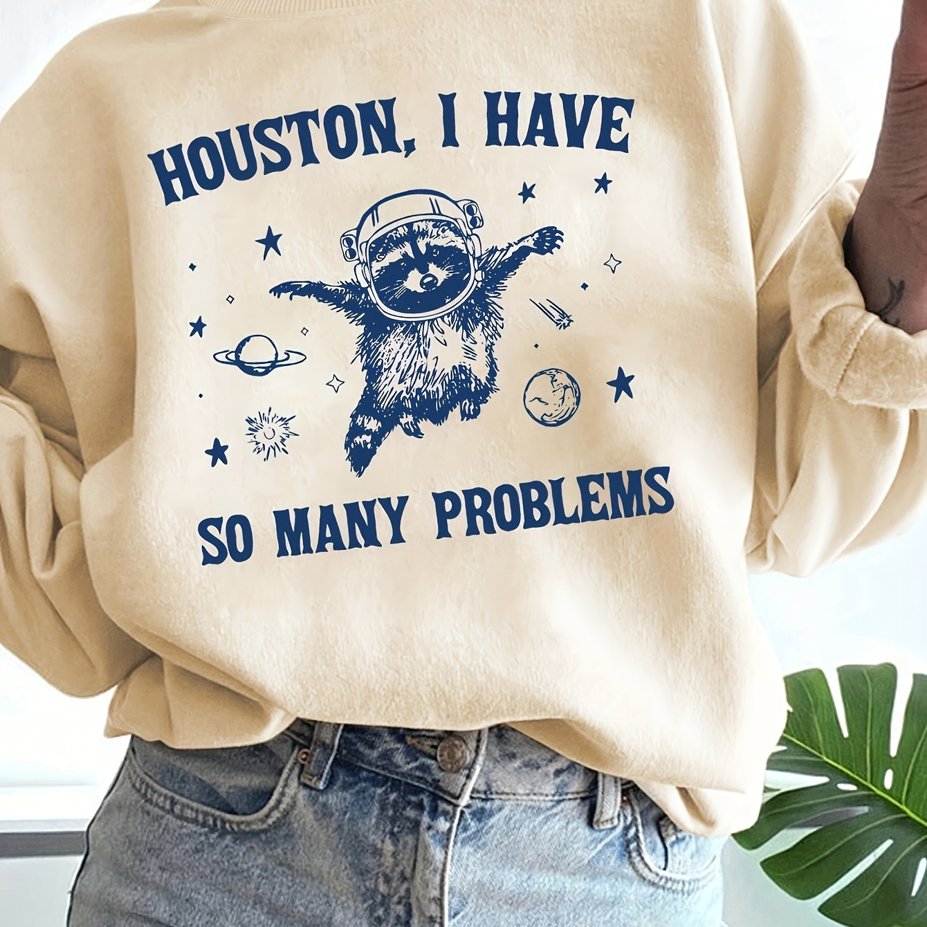 

Casual Crew Neck Long Sleeve Sweatshirt For Women With Unique ", I Have So Many Problems" Print, 100% Polyester Knit Fabric, Comfortable And Fashionable For All