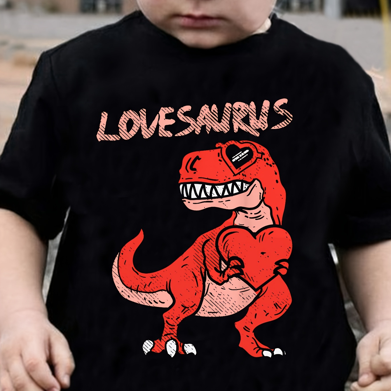 

1pc Chicfull Boys' Valentine's Day T-shirt, Red Dinosaur & Heart Print, Casual Crew Neck, Polyester Knit Fabric, Slight Stretch, Regular Fit, Spring/ For Children