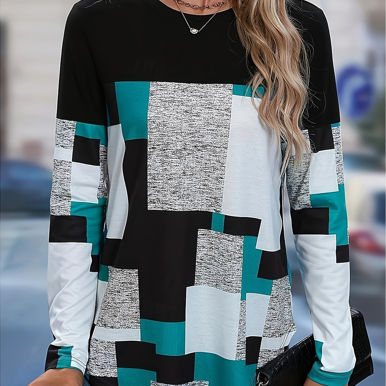 

Elegant Geometric Print T-shirt For Women - Soft Polyester , Crew Neck, Long Sleeve - Fall/winter