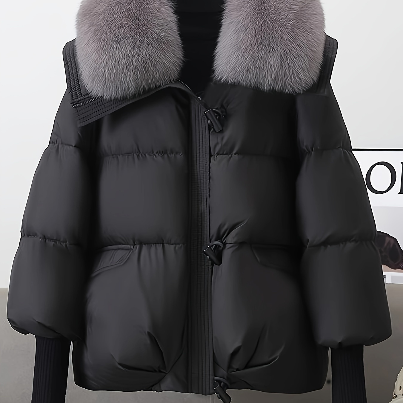 

Elegant Detachable Fur Collar Warm Jacket With Cuff Design, Featuring A Zipper And Large Pockets, A-line Style For Women In Winter.