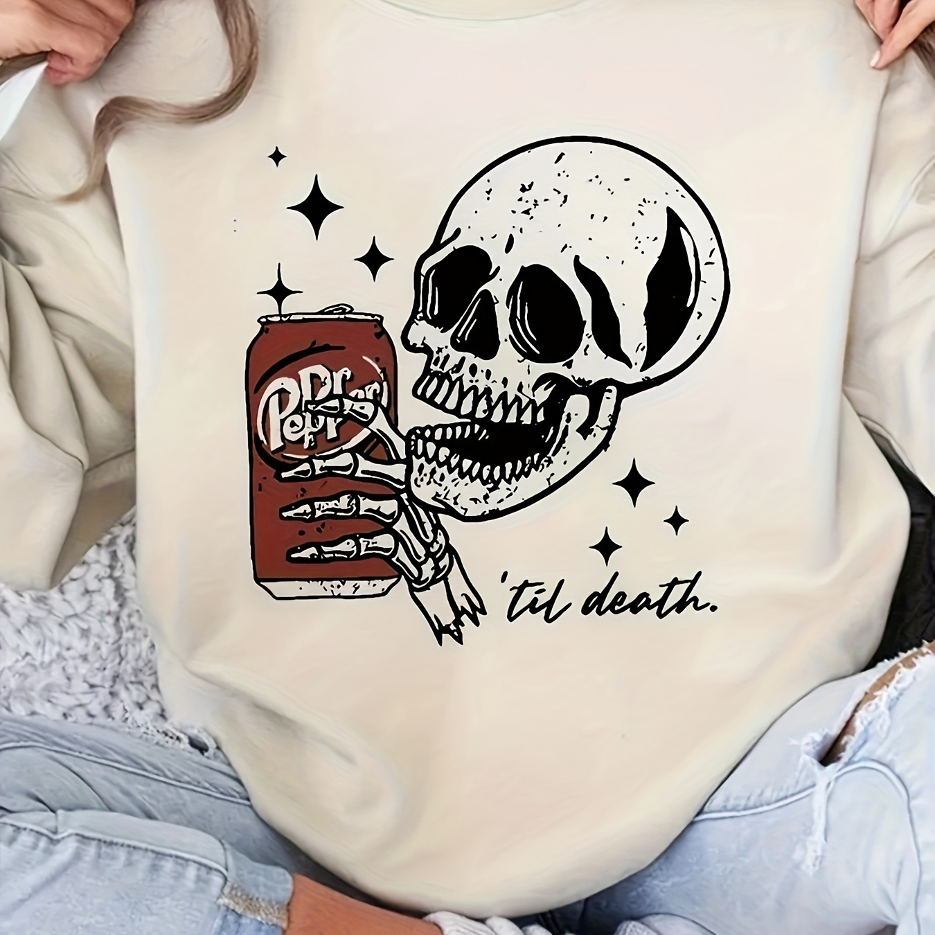 

Skull & Drink Print Pullover Sweatshirt, Casual Long Sleeve Crew Neck Sweatshirt For Fall & Winter, Women's Clothing