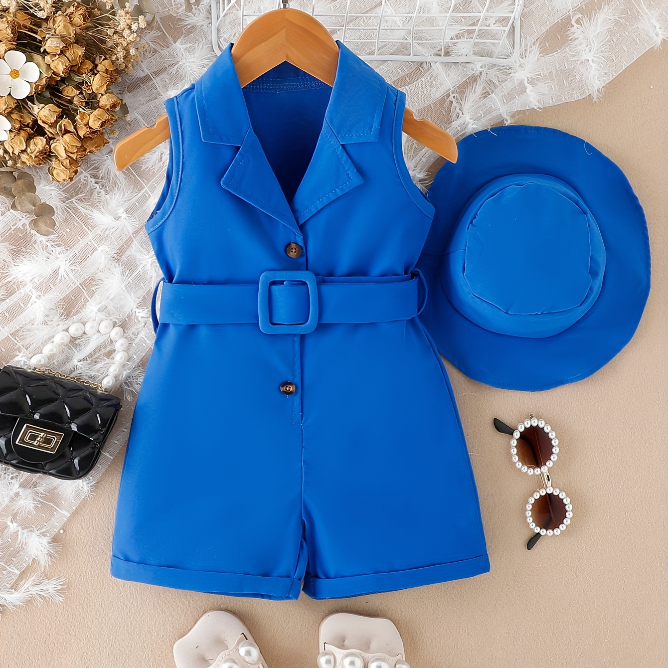 

Baby Girls Spring/summer Romper Three-piece Set Romper Shorts & Hats & Belts