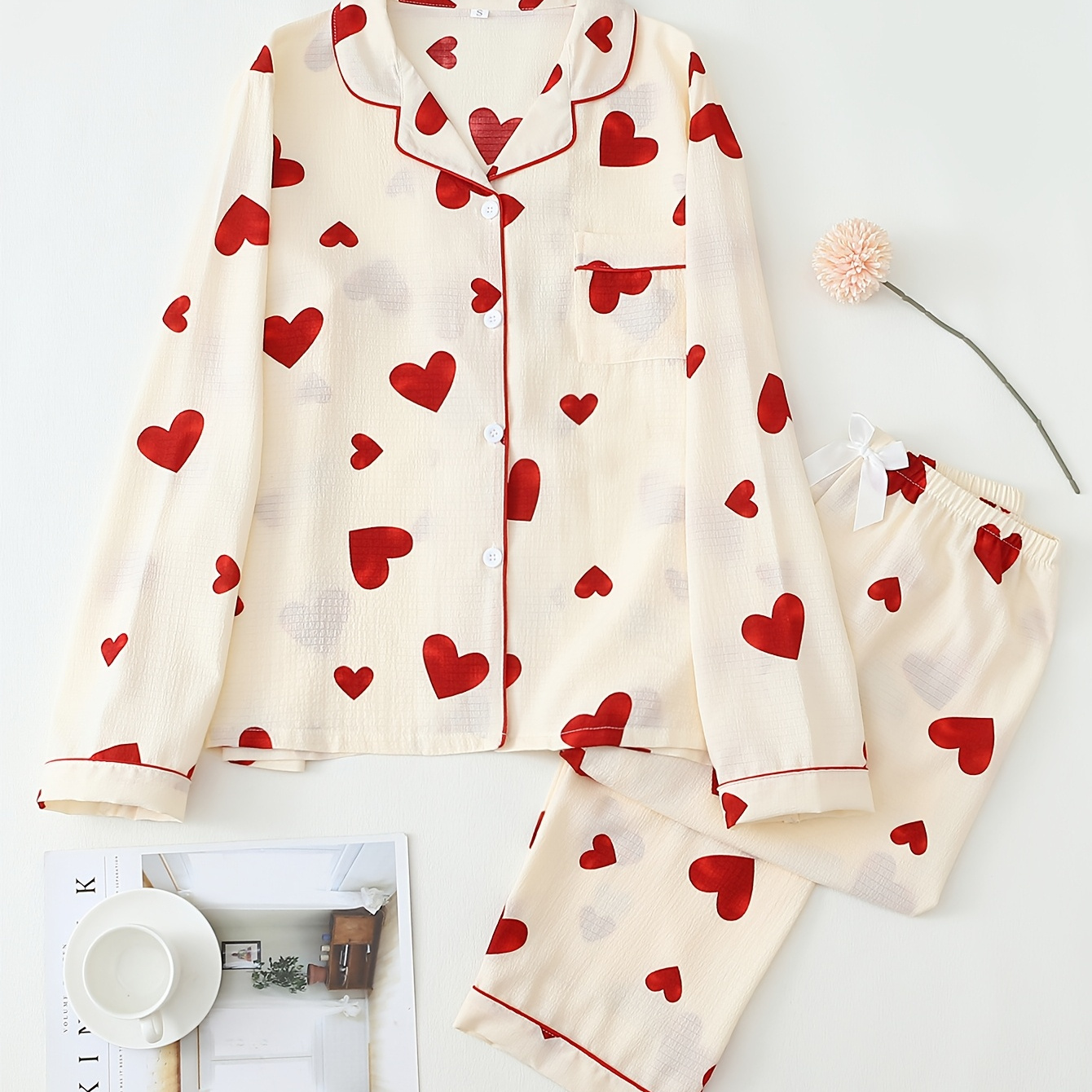 

Women's Red Heart Print Long Sleeve Pajama Set, Casual Lapel Collar Polyester 95% Elastane 5% Woven Fabric, 105g/m² Sleepwear