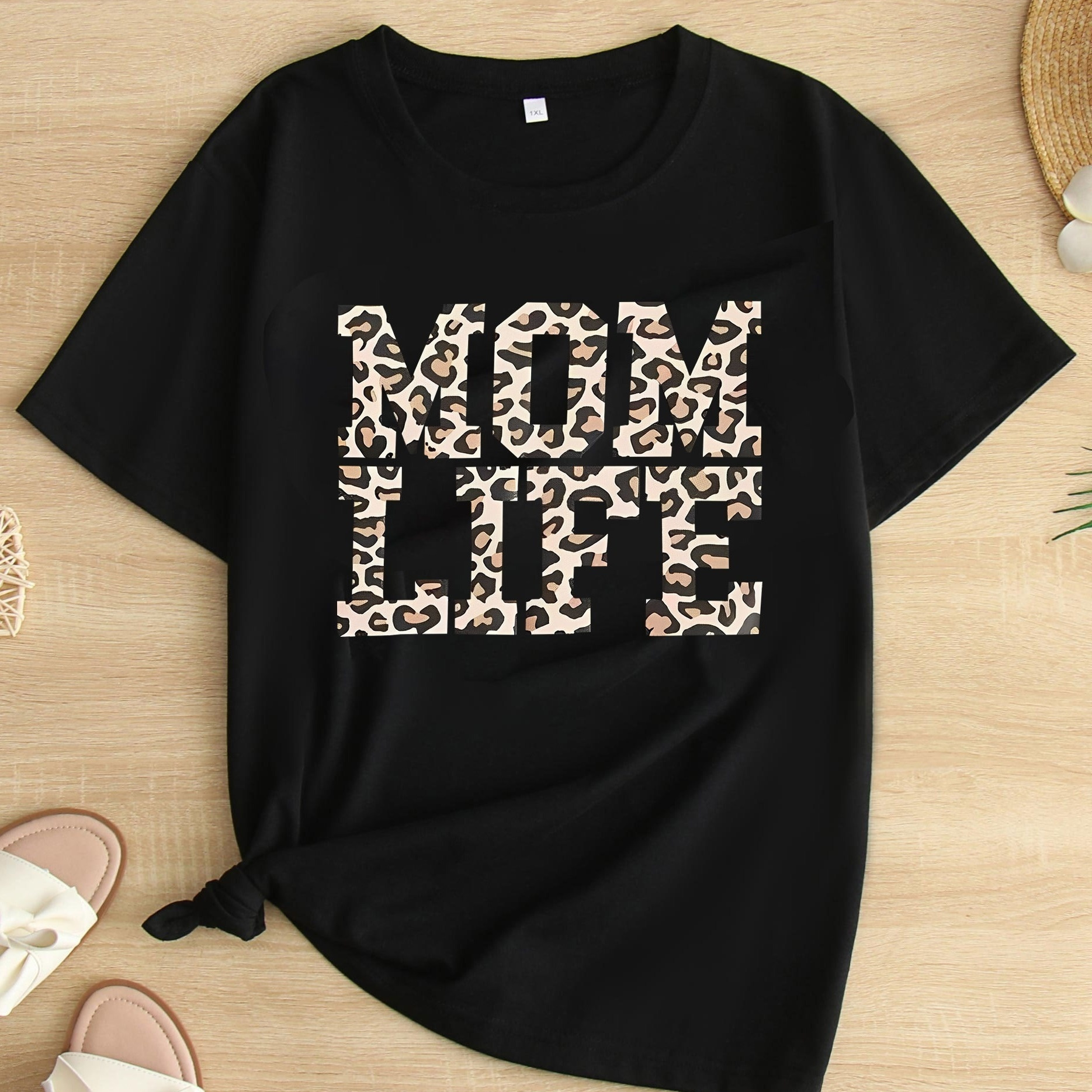 

Plus Size Mom Life Print T-shirt, Casual Crew Neck Short Sleeve T-shirt, Women's Plus Size clothing