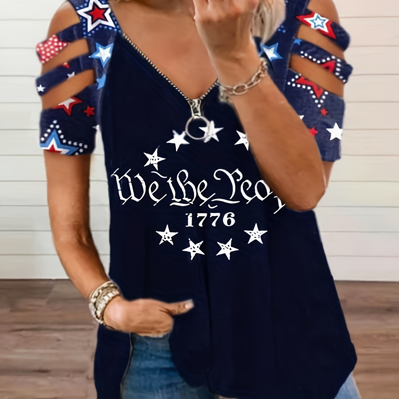 

Plus Size We The People Flag Print T-shirt, Casual Zipper Front Asymmetrical Sleeve T-shirt For Spring & Summer, Women's Plus Size Clothing