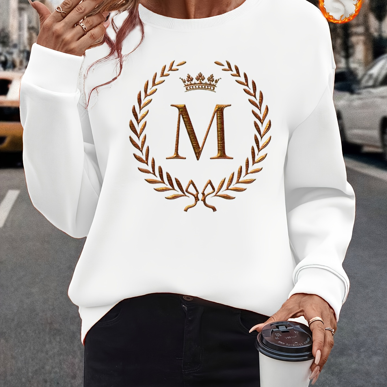 

Cozy Fleece-lined Crown & Letter Sweatshirt - Women's Casual Crew Neck Pullover For Fall & Winter