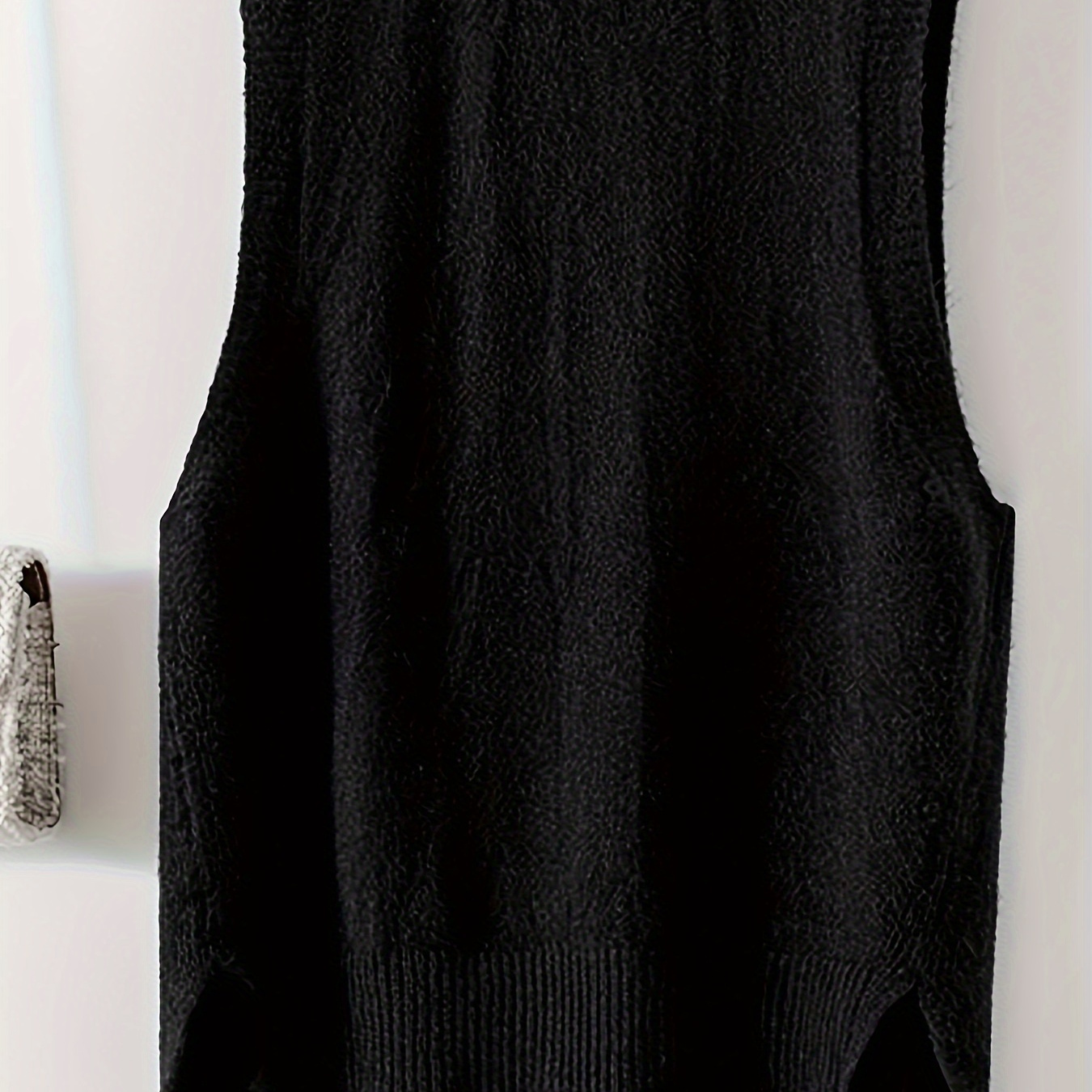 

Chic Mid-length Sleeveless Knit Vest For Women - Casual Crew Neck With Side Slits, Soft Viscose , Fall & Winter