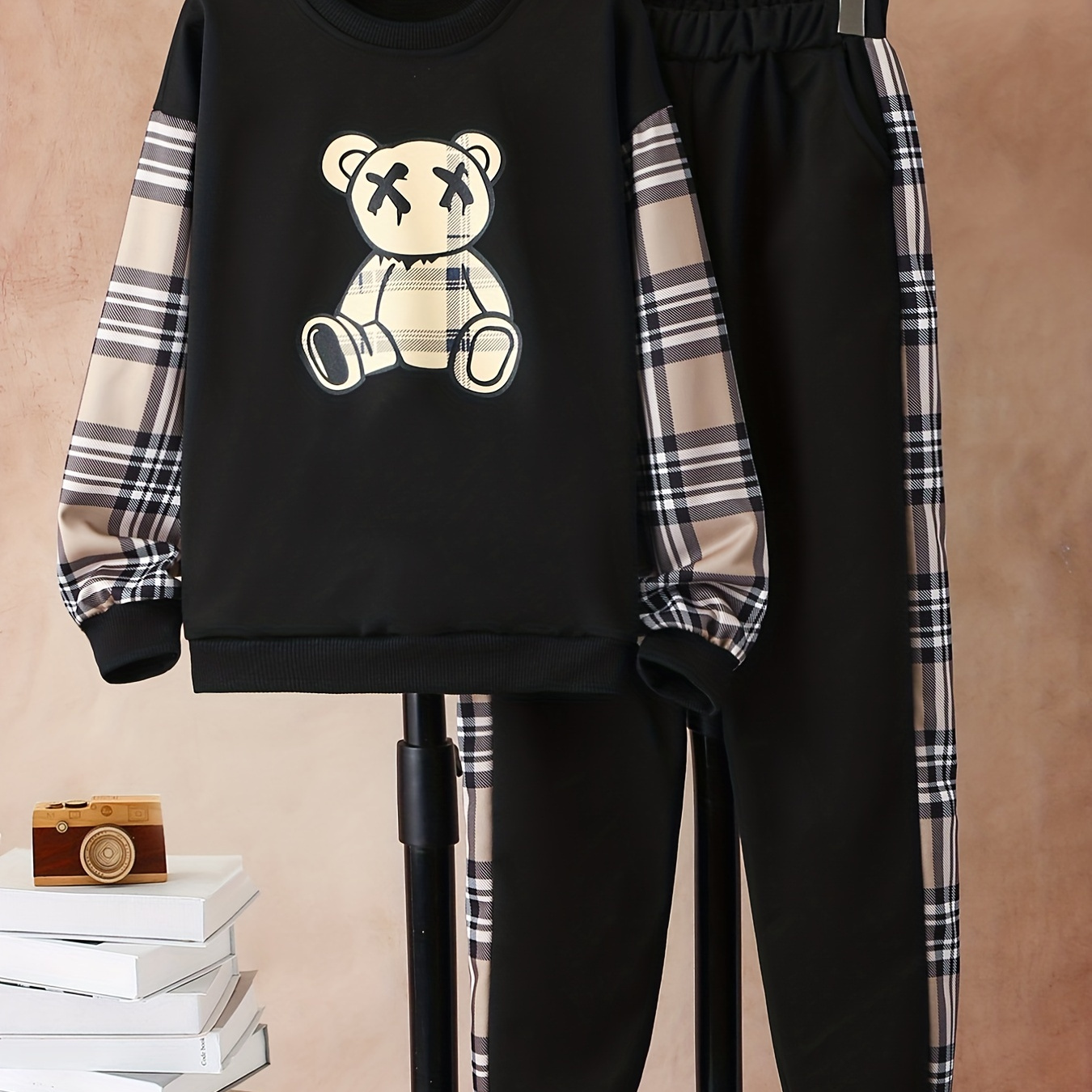 Plaid Bear Pattern Boy's 2pcs, Sweatshirt & Sweatpants Set, Street Style Outfits, Kids Clothes For Spring Fall