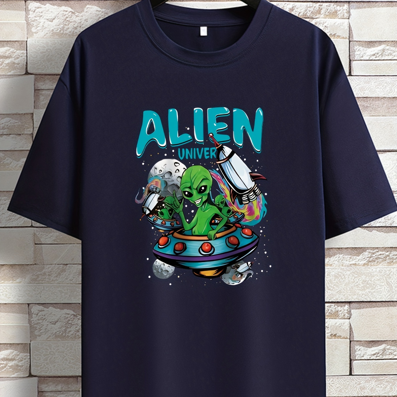 

Plus Size Men's Fashion Casual Alien And Ufo Print Short-sleeve Crew Neck T-shirt For Summer Sports, Basic Tee For Males