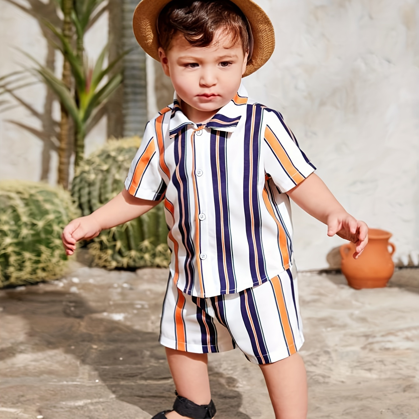 

Toddler Boys' 2-piece Set Fashion Casual Vertical Stripe Shirt & Shorts Outfit For Summer