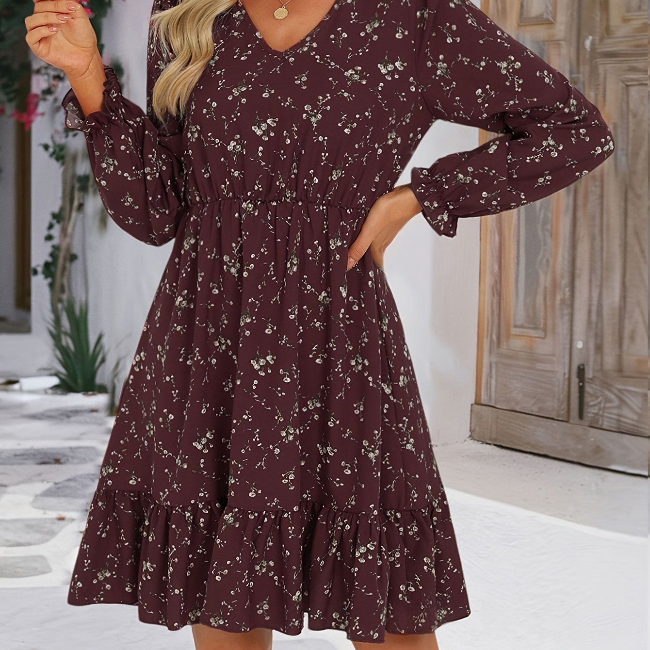 

Elegant V-neck Floral Dress, Polyester , Ditsy Floral Pattern, Ruffle Detail, A-line Silhouette, Woven Fabric, For Women, Fall/winter Collection