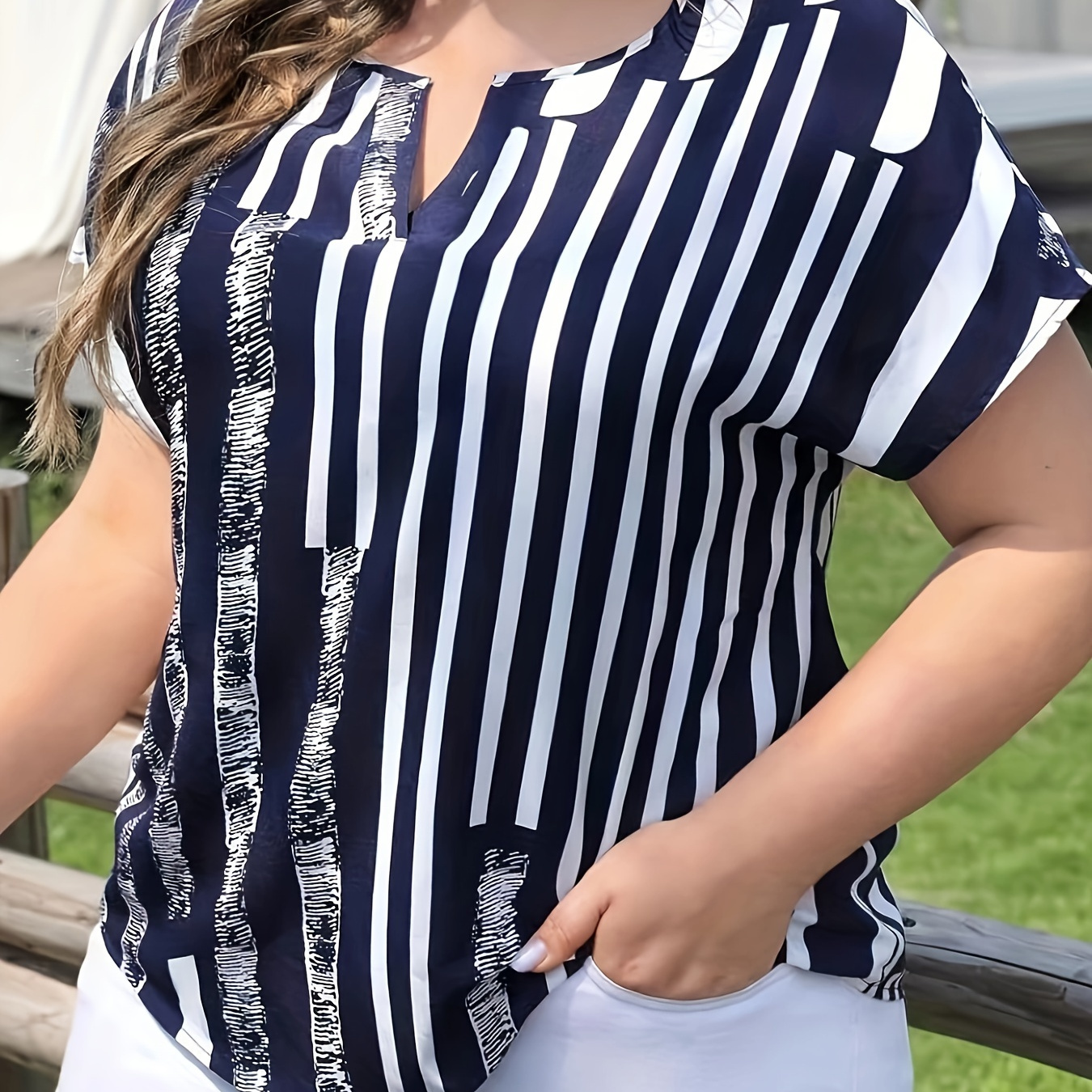 

Plus Size Striped Notched Neck Blouse, Elegant Short Sleeve Blouse For Spring & Summer, Women's Plus Size Clothing