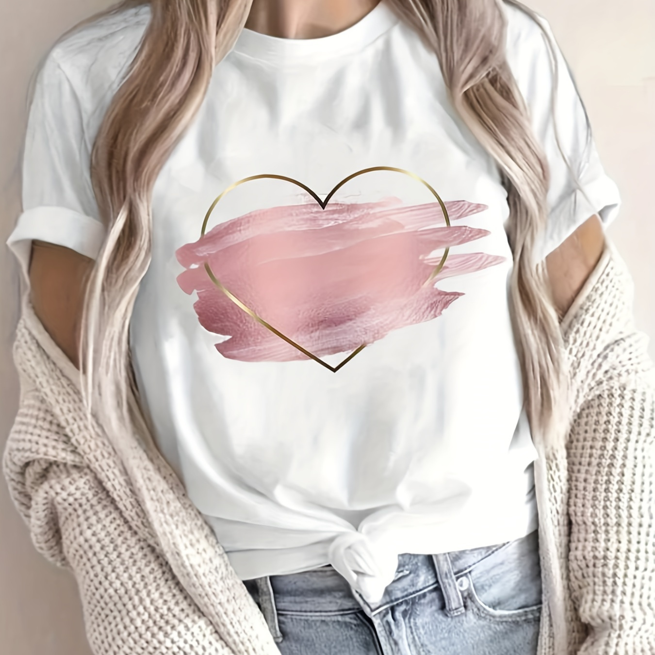 

Heart Print Crew Neck T-shirt, Casual Short Sleeve Top For Spring & Summer, Women's Clothing