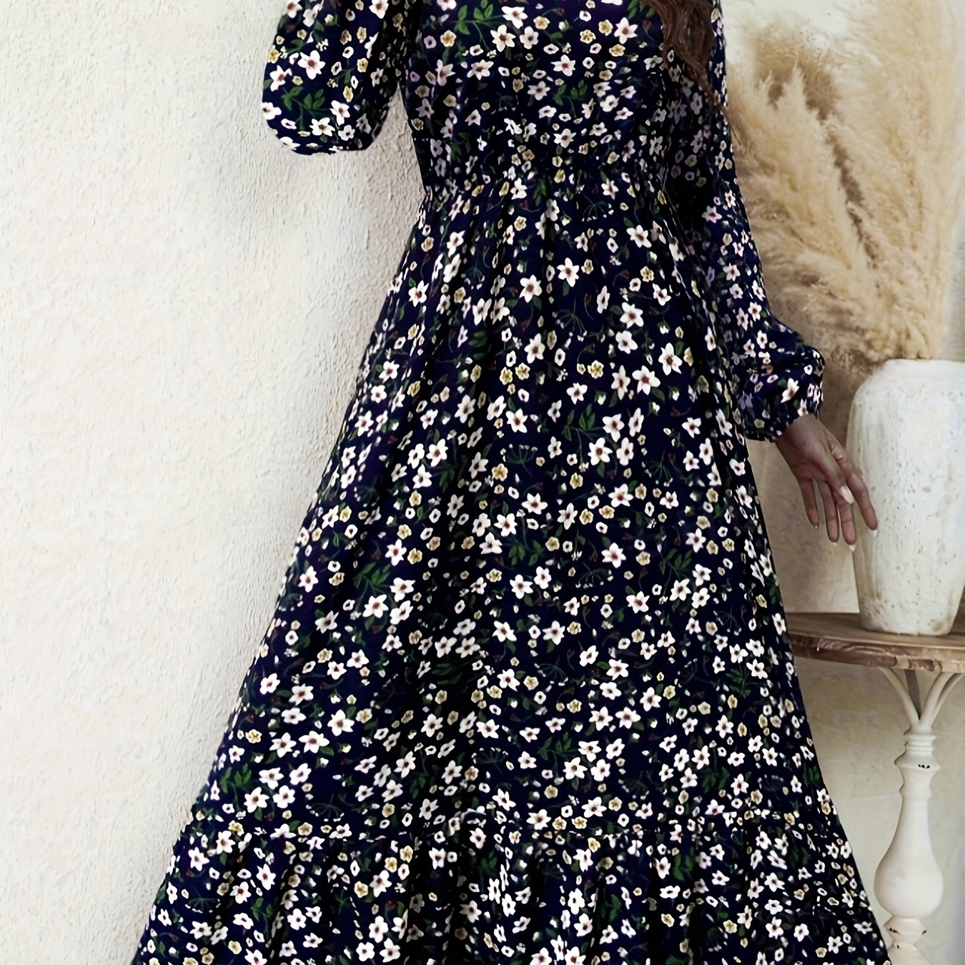 

Elegant Floral Long Sleeve Dress - H-fit, Long, Polyester 100%, Woven, Round Neck, Petal Pattern, Pad, Umbrella Hem, Flared Skirt, Adult Fashion