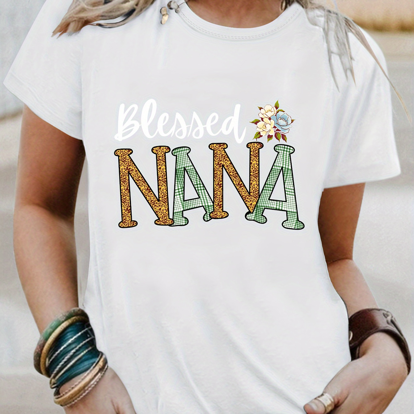 

Blessed Nana & Floral Print T-shirt, Casual Crew Neck Short Sleeve Top For Spring & Summer, Women's Clothing