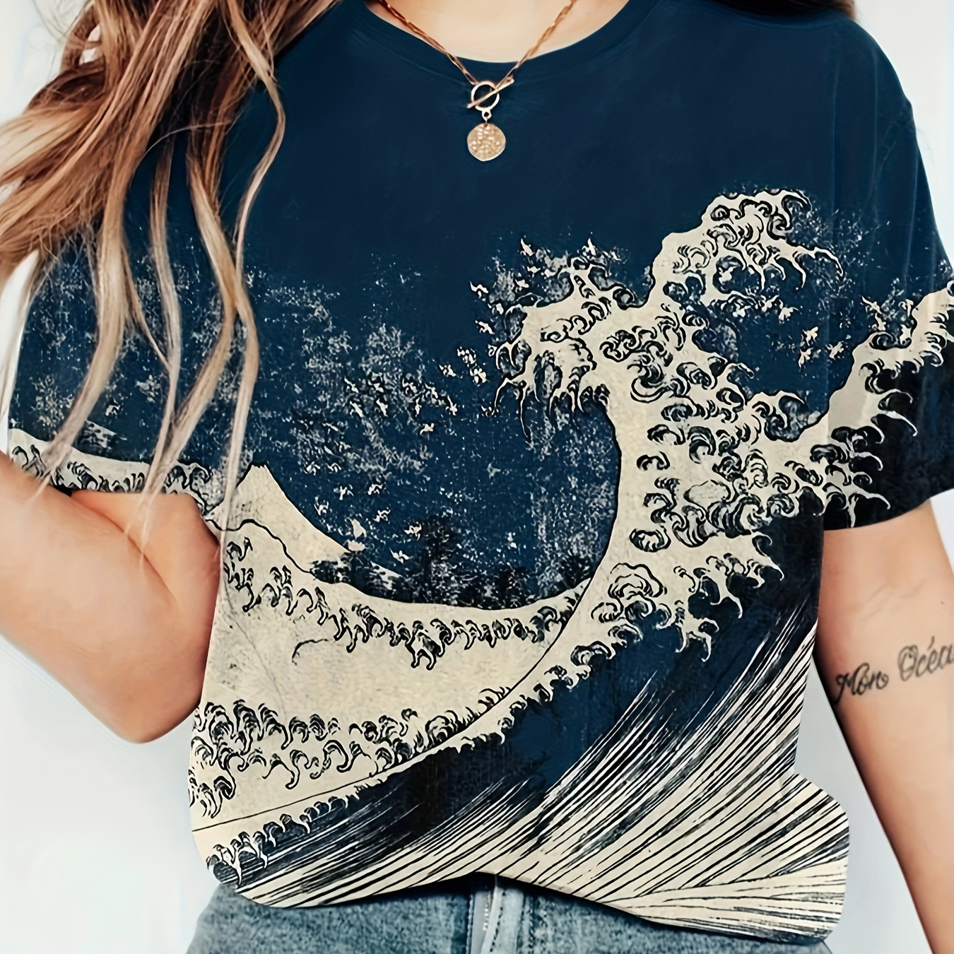 

Wave Print Crew Neck T-shirt, Vintage Short Sleeve T-shirt For Spring & Summer, Women's Clothing