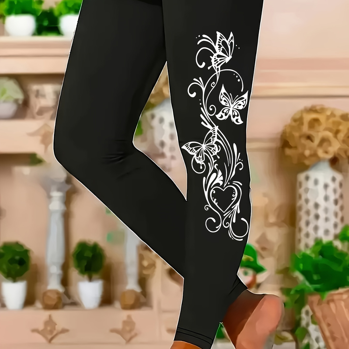 

Leggings grande taille à imprimé floral et papillon pour femmes - Mélange de polyester et d'élasthanne, haute élasticité, coupe ajustée, style décontracté, tissu tricoté, confort toutes