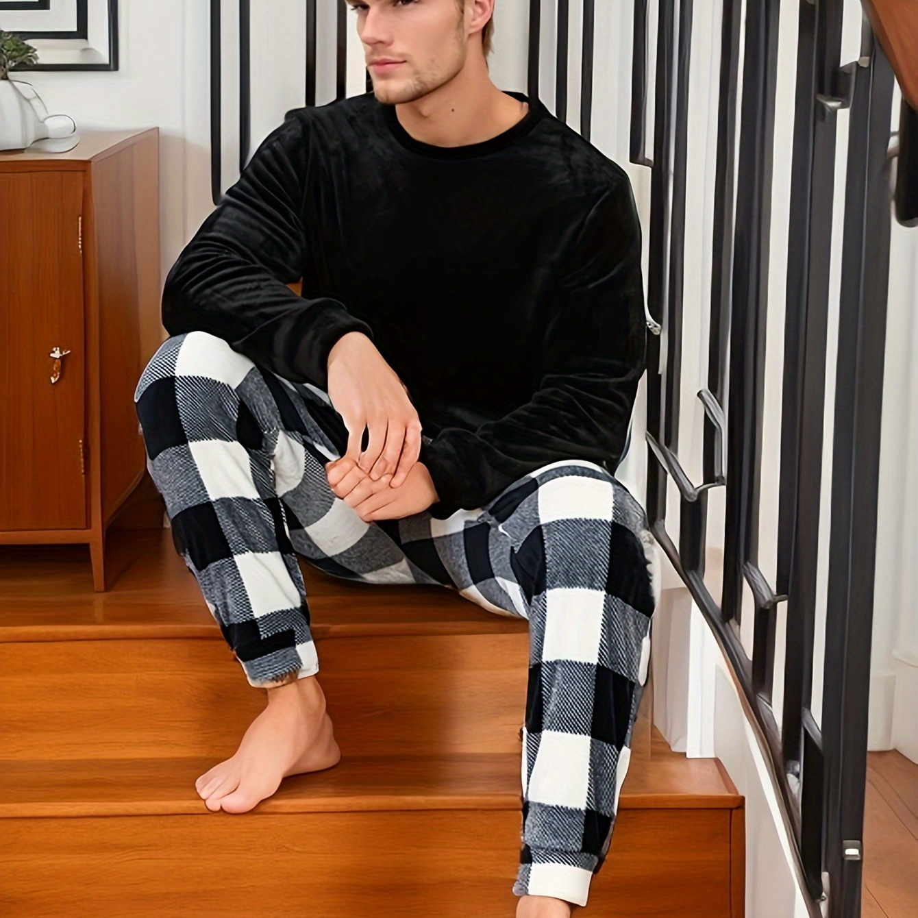 

2 Pcs Men's Soft Flannel Solid Round Neck Long Sleeve & Plaid Trousers Pajama Set, Comfortable & Skin-friendly Style Pajamas For Men's Cozy Loungewear