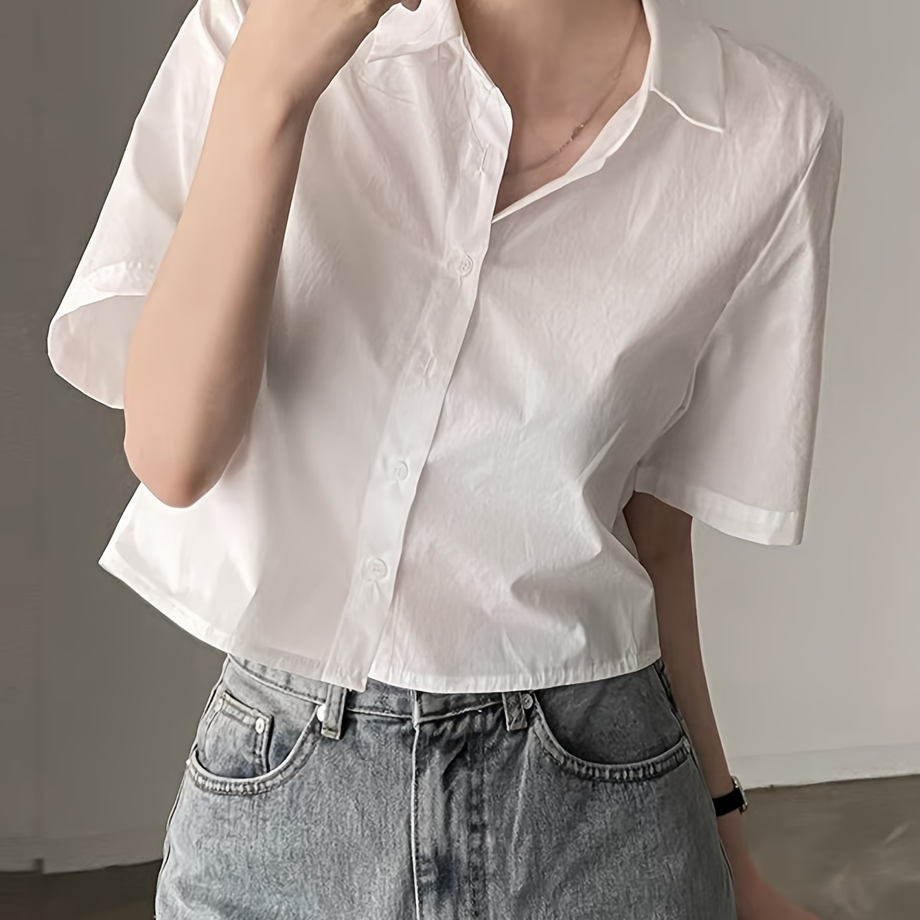 

Solid Split Hem Crop Shirt, Chic Short Sleeve Button Up Collared Shirt, Women's Clothing