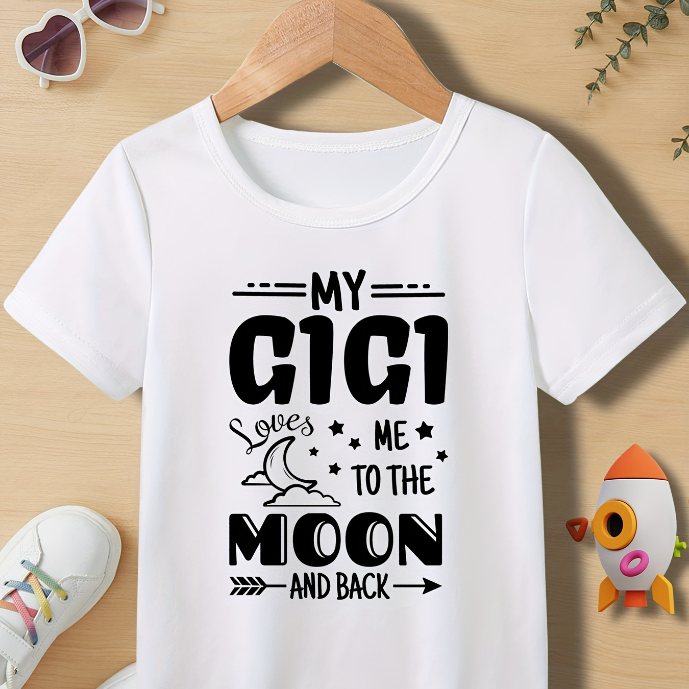 

My Gigi Loves Me To The Moon And Back Letter Print Boys Creative T-shirt, Casual Lightweight Comfy Short Sleeve Tee Tops, Kids Clothings For Summer