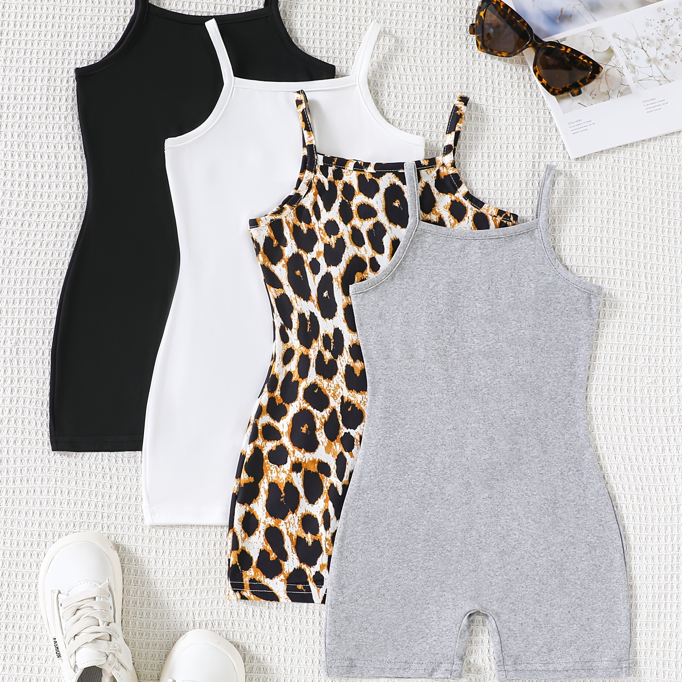 4pcs Young Girl Casual Leopard Print Black, White, Gray Leggings - Perfect for Pairing with Jackets, Coats, Shirts, and Sweatshirts, Comfortable Fit for Casual Attire, Perfect for Outdoor