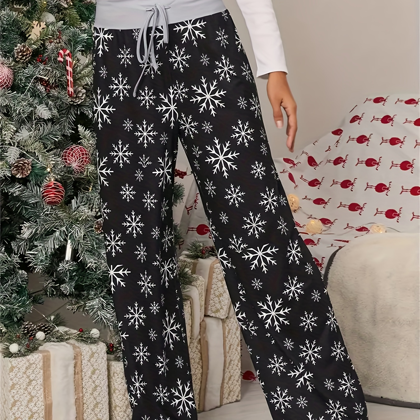 Plus Size Christmas Casual Pants, Women's Plus Snowflake Print Drawstring High Rise Wide Leg Trousers