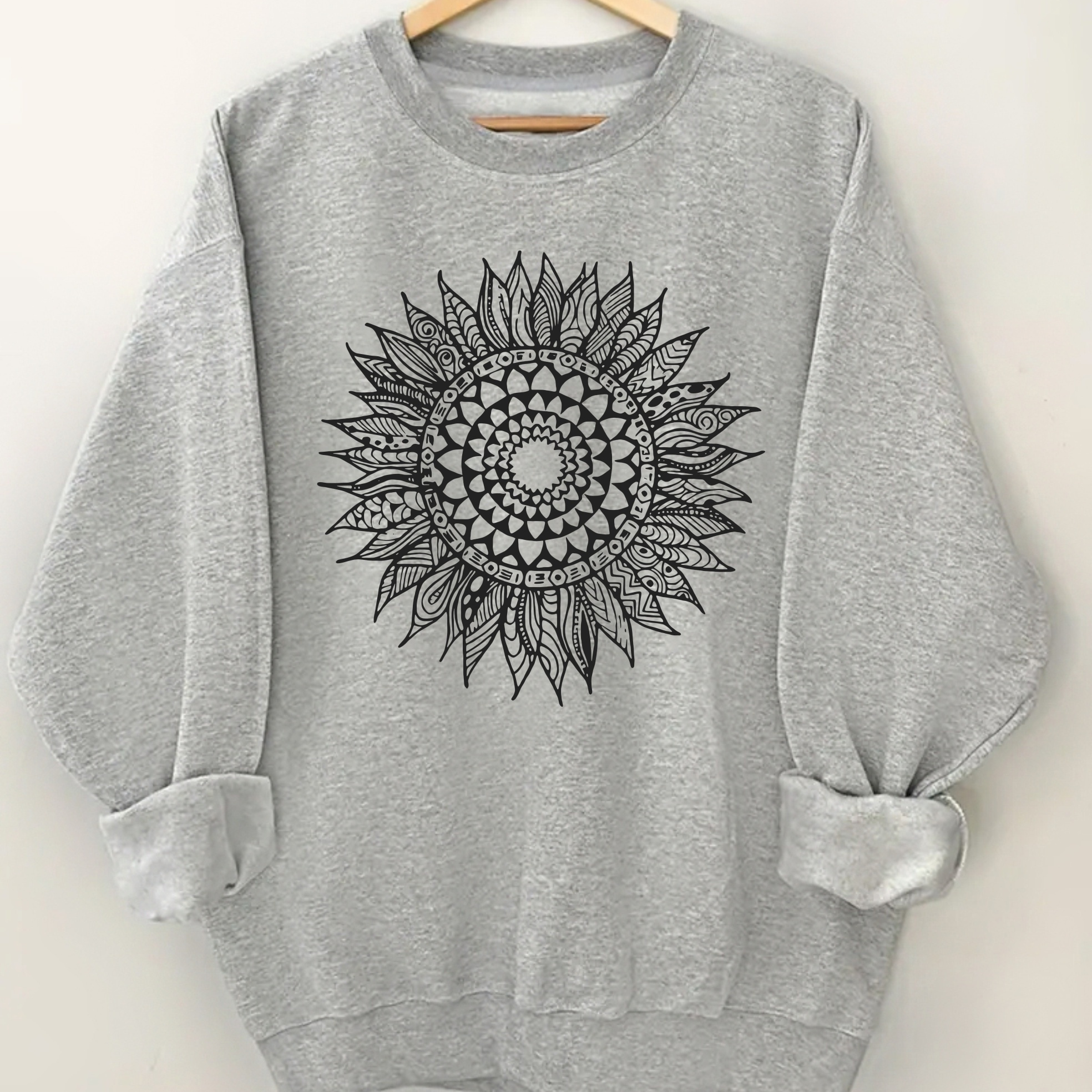 

Plus Size Boho Sweatshirt, Women's Plus Floral Print Long Sleeve Round Neck Sweatshirt