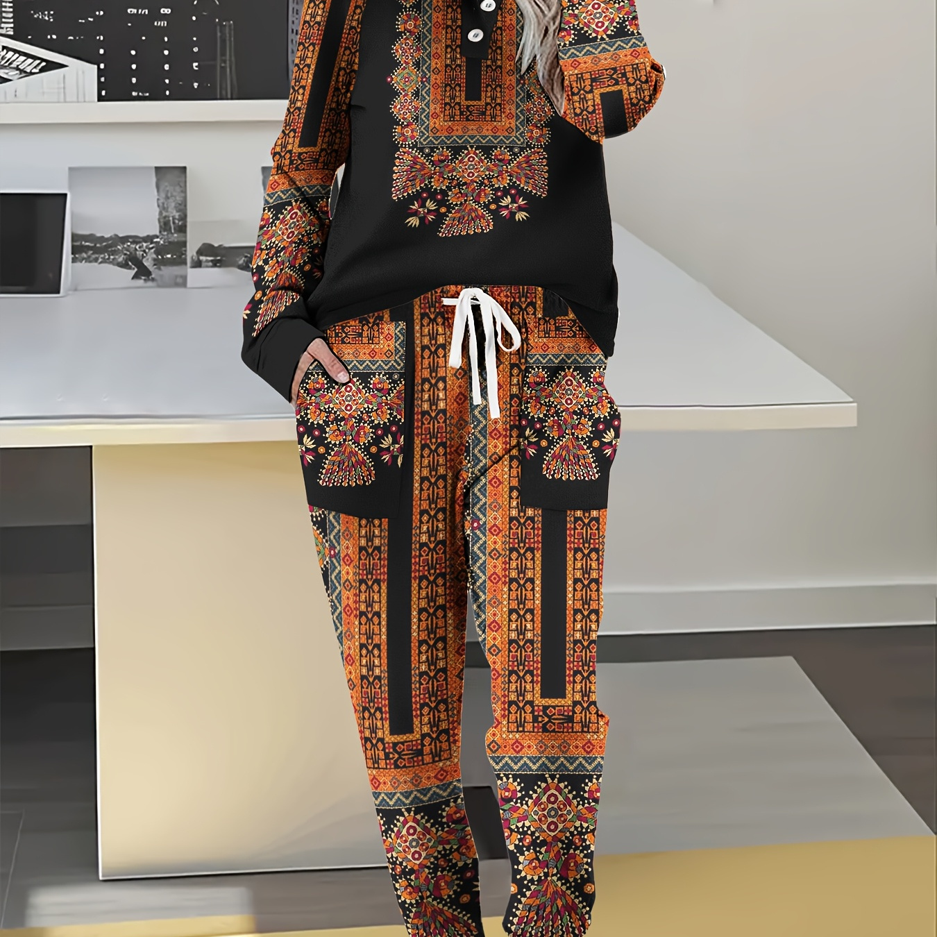 

2pcs Set Women's V-neck Micro- Digital Positioning Print Long Sleeve Long Pants Suit