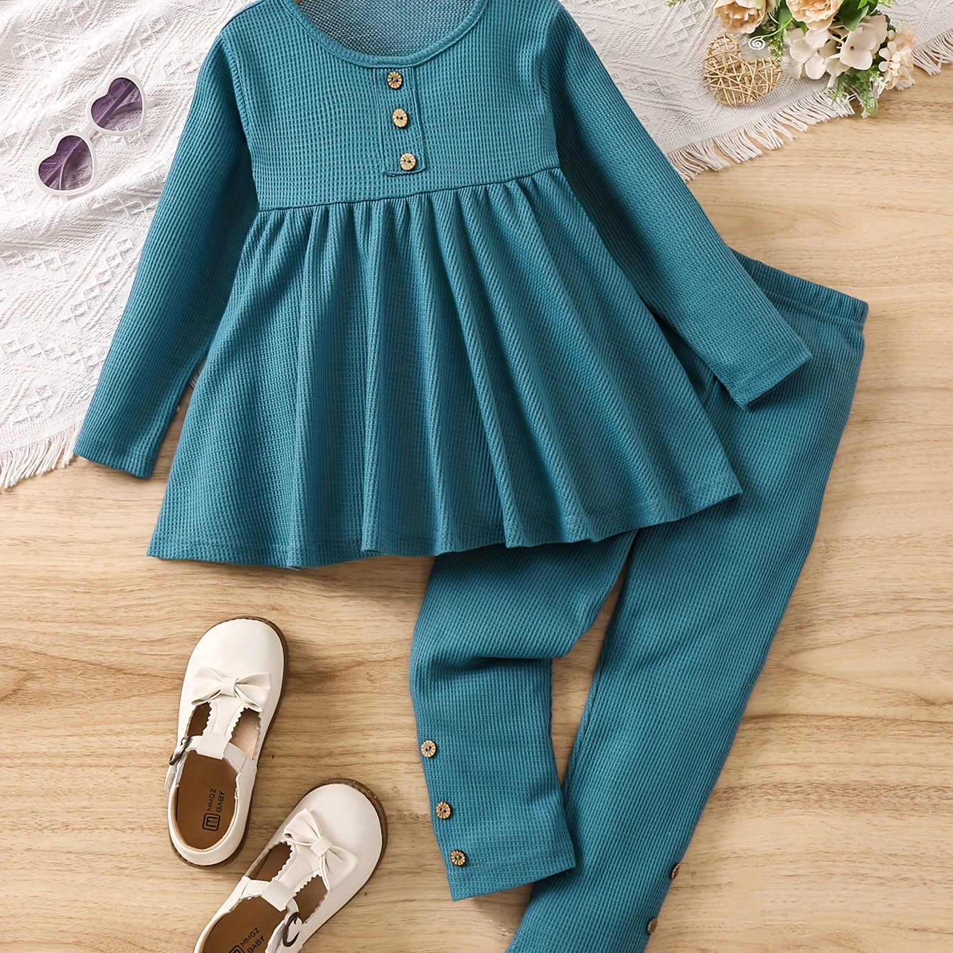 

Trendy Girls Solid 2pc Sets, Long Sleeve Top & Button Design Pants Kids Clothes For Fall Party