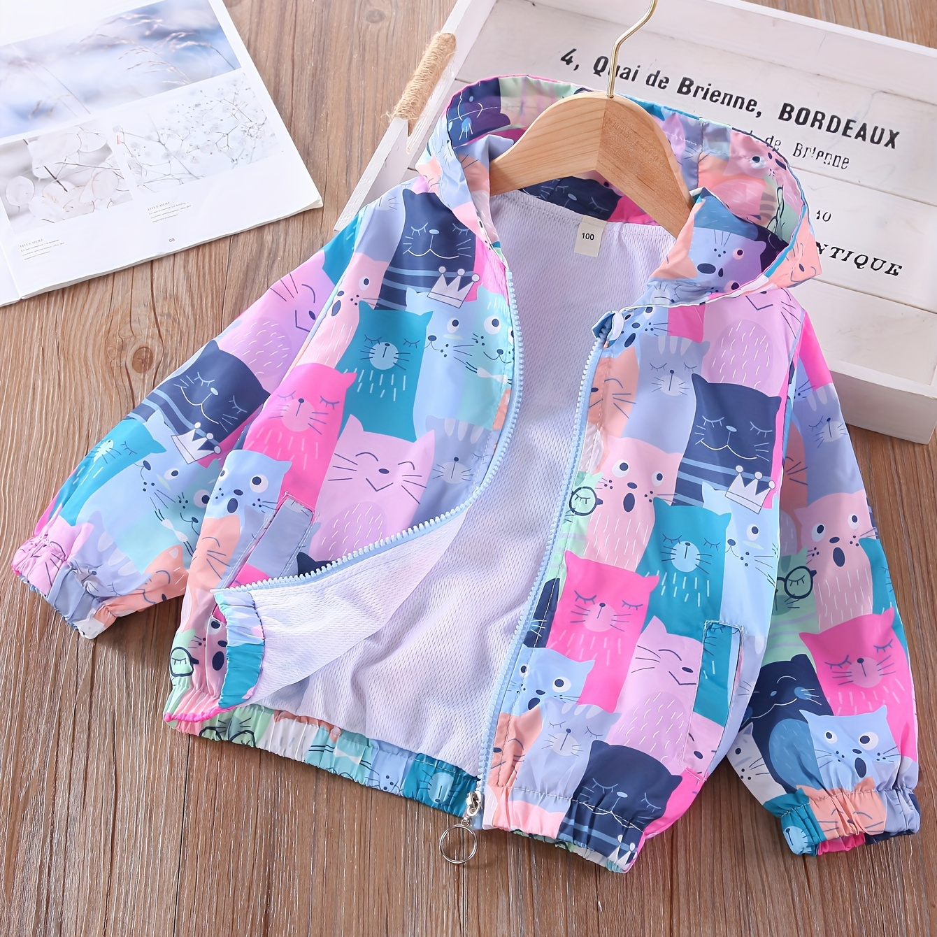 

Girl's Outdoor Thin Jacket For Spring Fall, Colorful Cats Print Zipper Hooded Lightweight Windbreaker