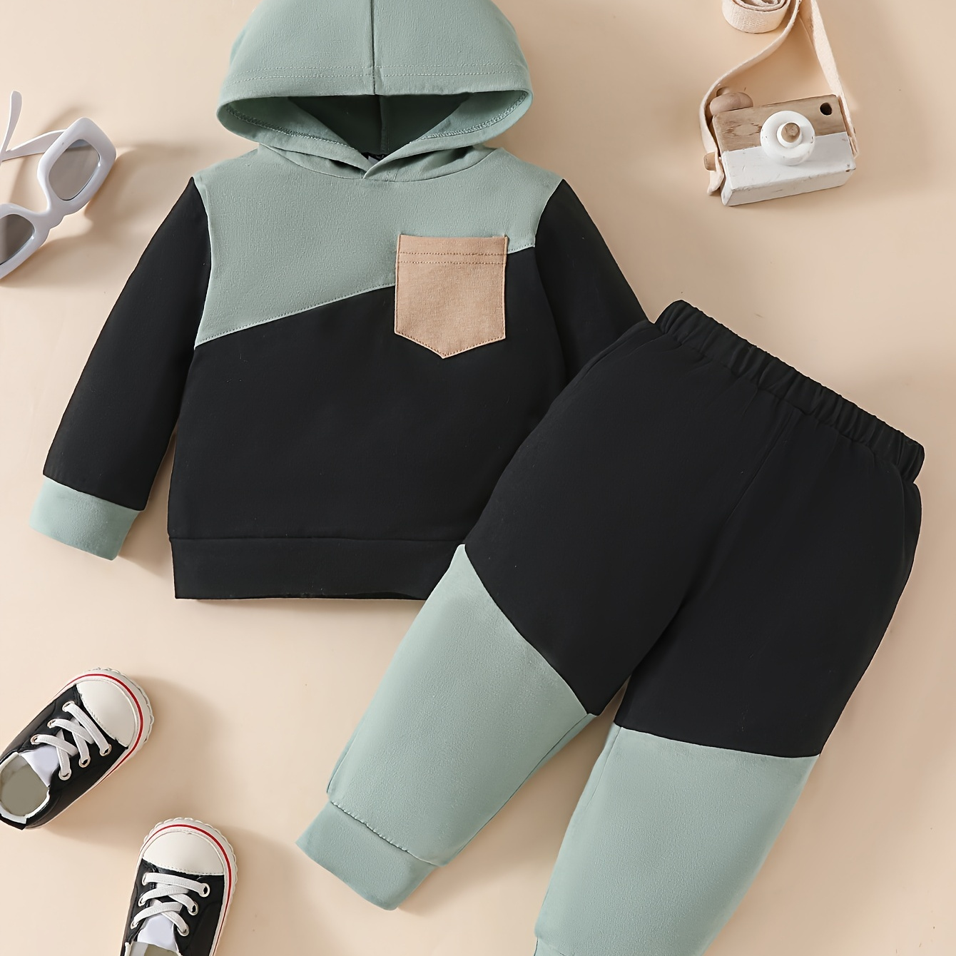 

2 pièces Ensemble sweat à capuche et pantalon décontracté avec poches pour bébé, ensemble de vêtements pour garçon en bas âge et nourrisson pour le printemps, l'automne et l'hiver