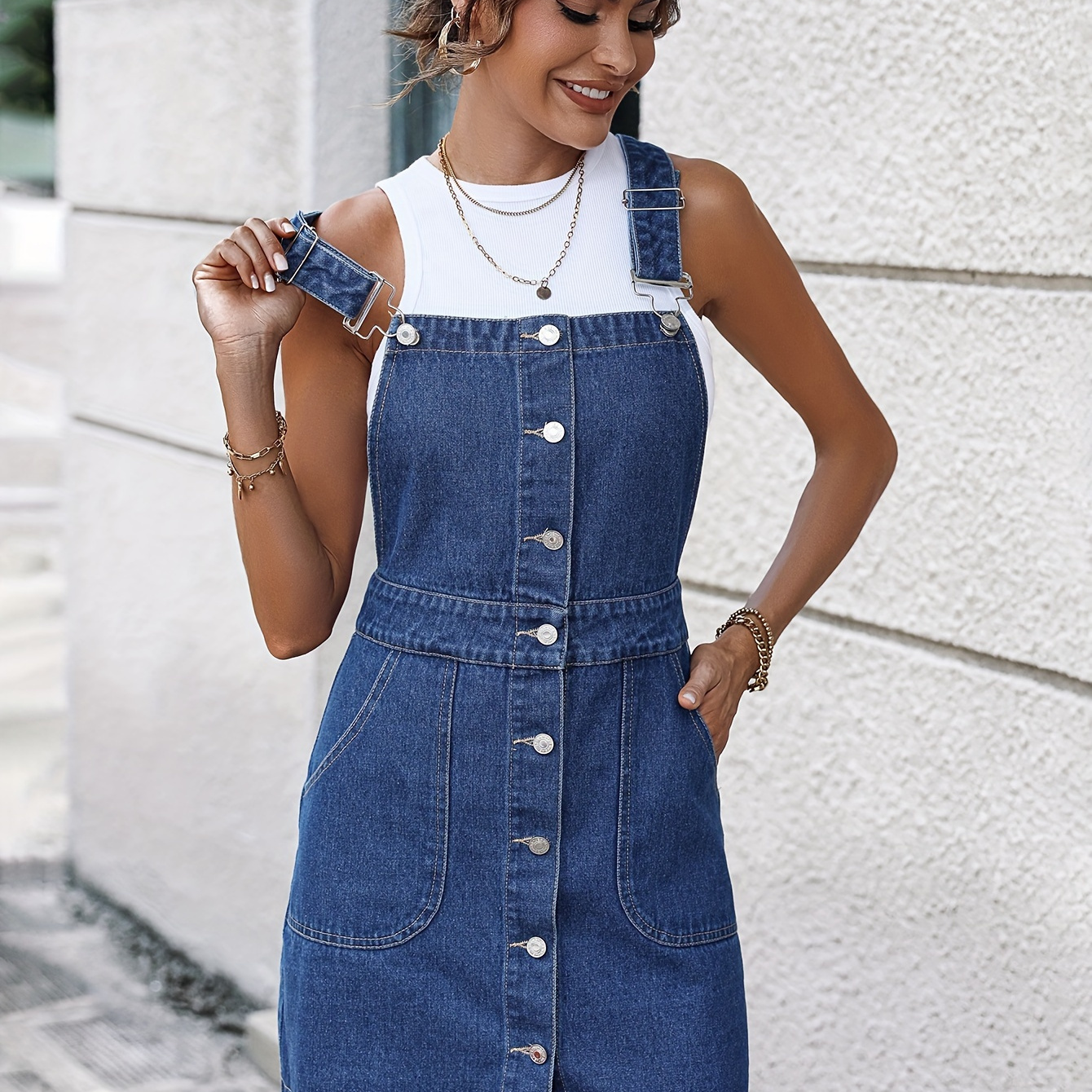 

Women's Slim-fit Denim Overall Dress, Elegant Style With Button Front And Pocket Detail, Casual Single-breasted Jean Pinafore