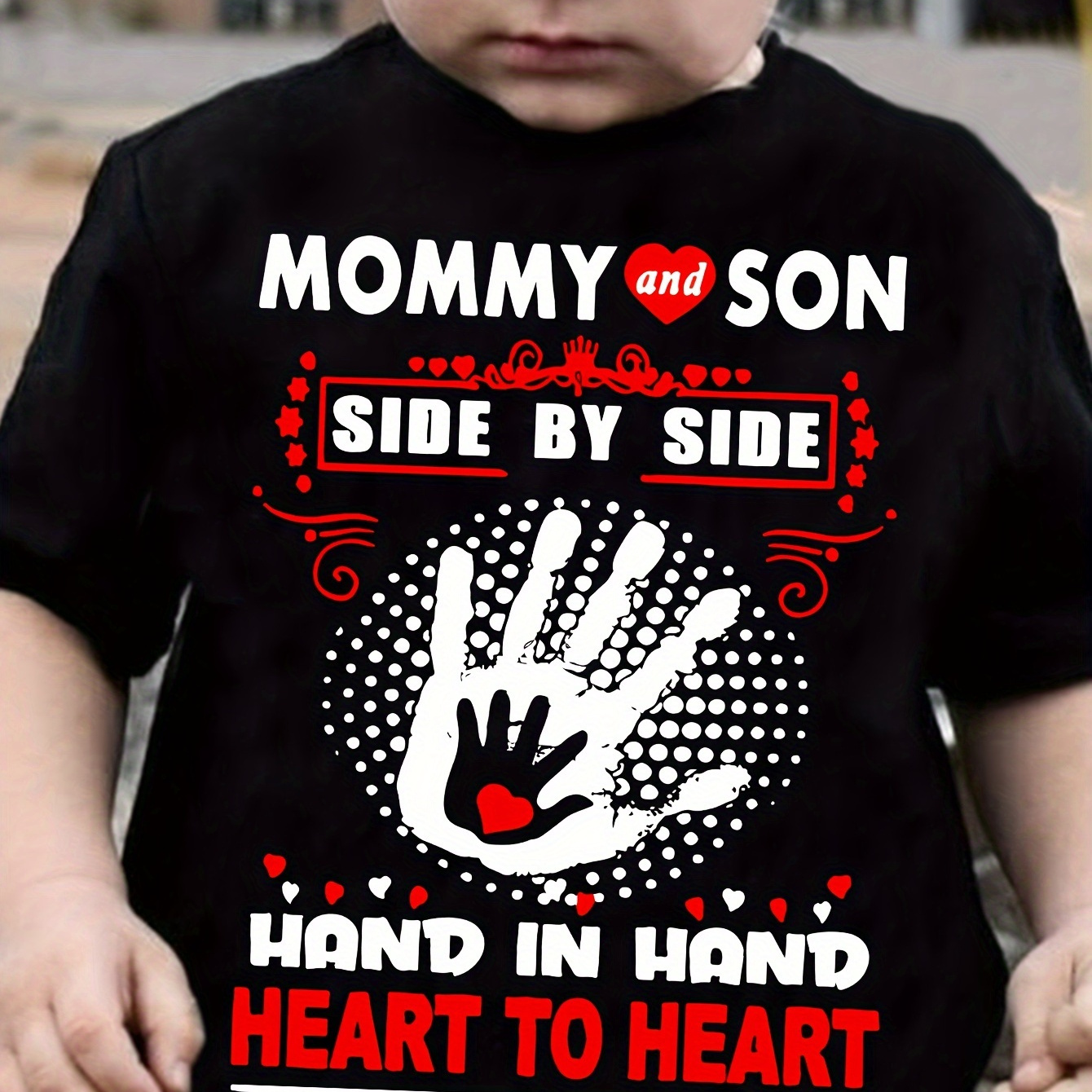 

Mommy And Son & Hand Prints & Heart Graphic Print Tee, Boys' Casual & Trendy Crew Neck Short Sleeve T-shirt For Spring & Summer, Boys' Clothes For Outdoor Activities & Mother's Day