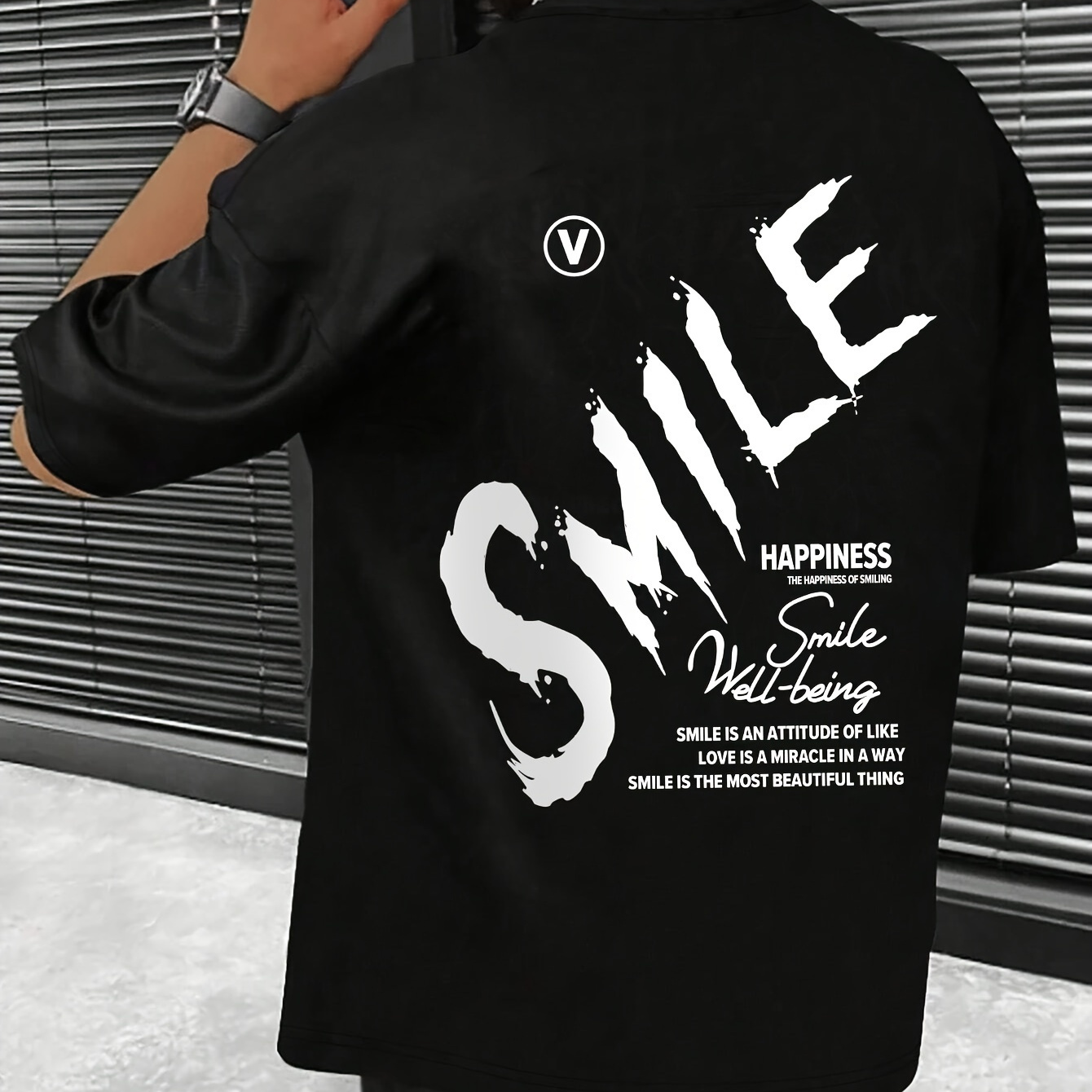 

Graffiti Smile Letter Print Men's Chic Daily Short Sleeve Crew Neck T-shirt, Summer Outdoor