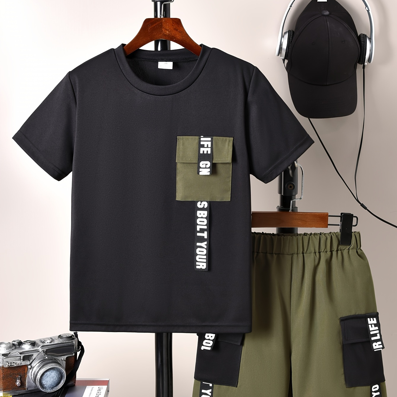 

2pcs Boys Casual Cool Short Sleeve T-shirt With Pocket & Cargo Shorts Set, Comfy Summer Boys Clothes