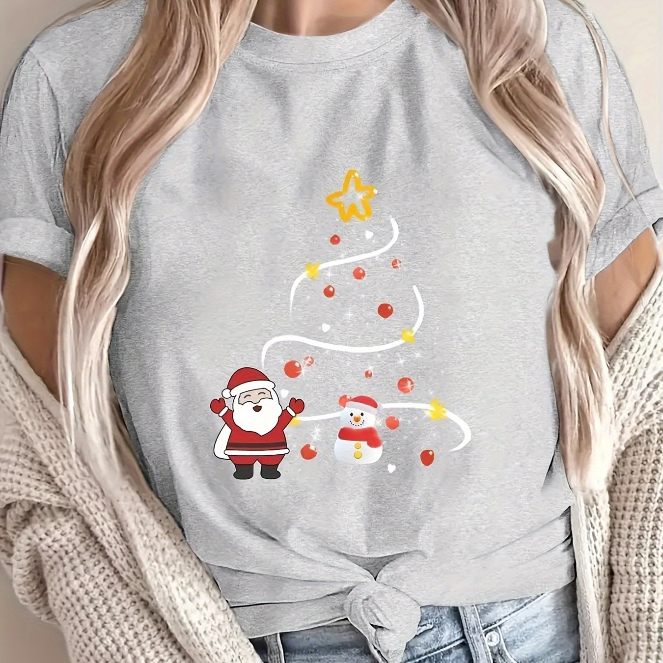 

Women's Plus Size Christmas Tee - & Snowman Graphic, T- | Polyester Top | | Non-see-through