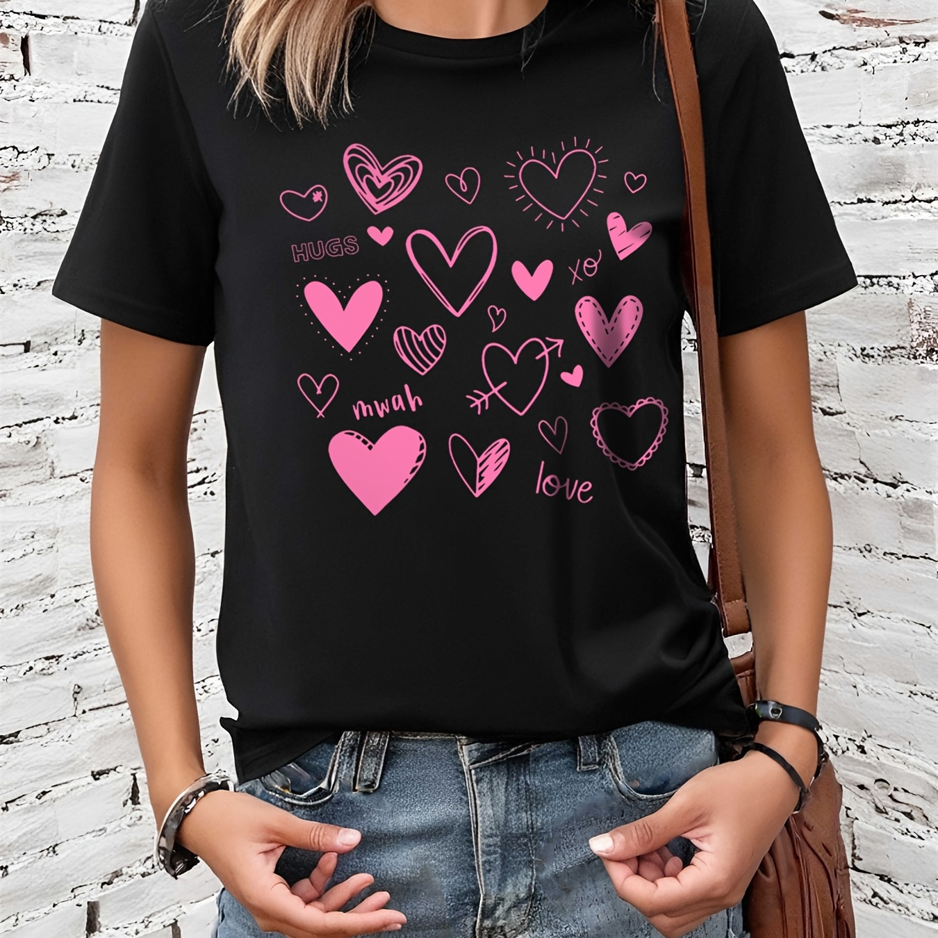 

Chic Heart & Slogan Graphic Tee For Women - Soft Polyester , Stretchy, Crew Neck, Short Sleeve - Perfect Valentine's Day Gift